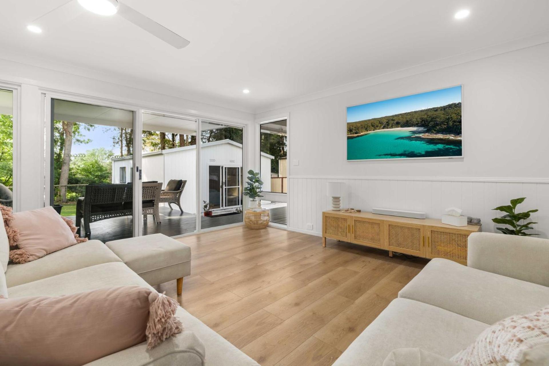 The 19th Hole by Experience Jervis Bay