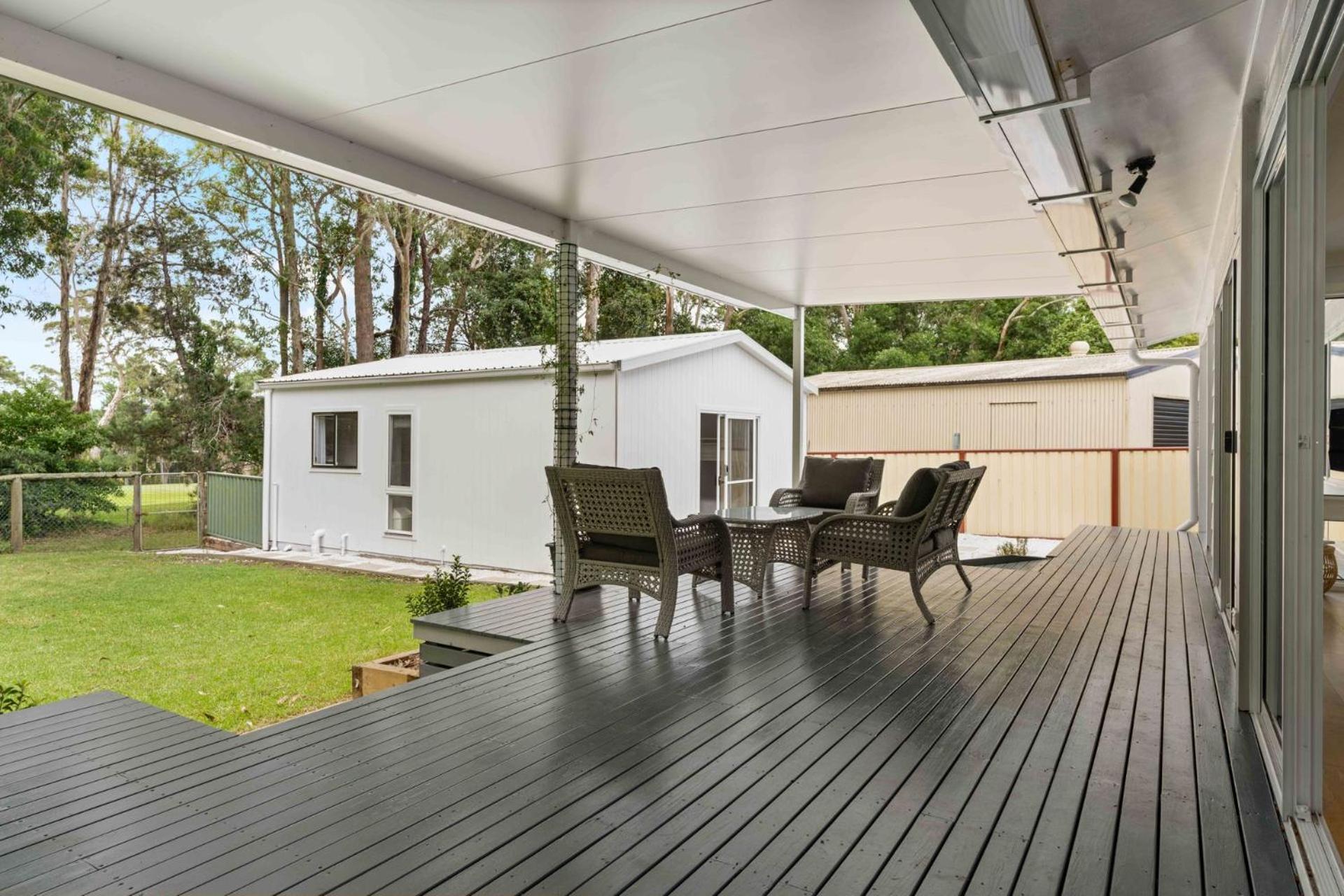 The 19th Hole by Experience Jervis Bay