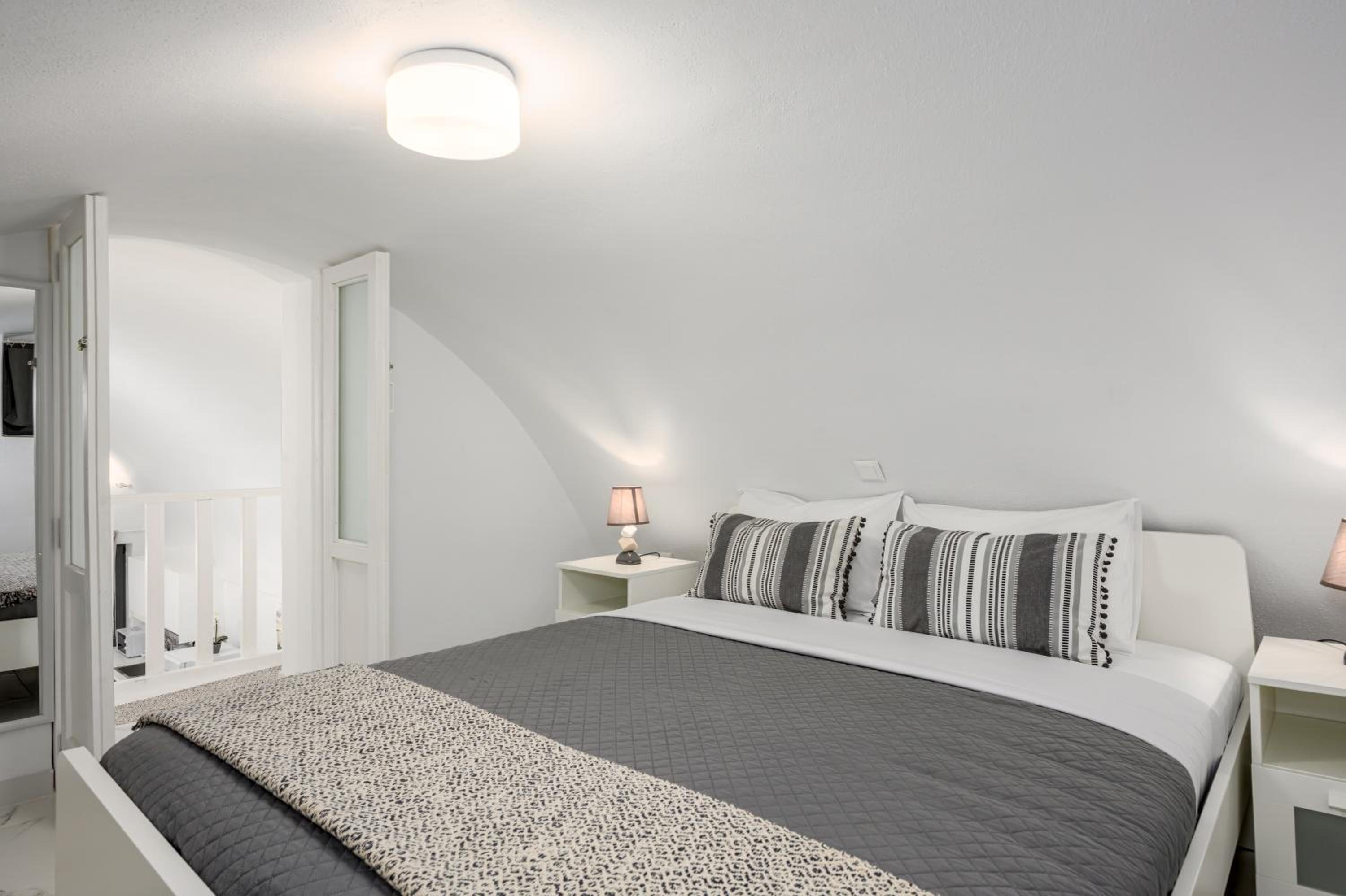 Marillia's elegance residence photo 4