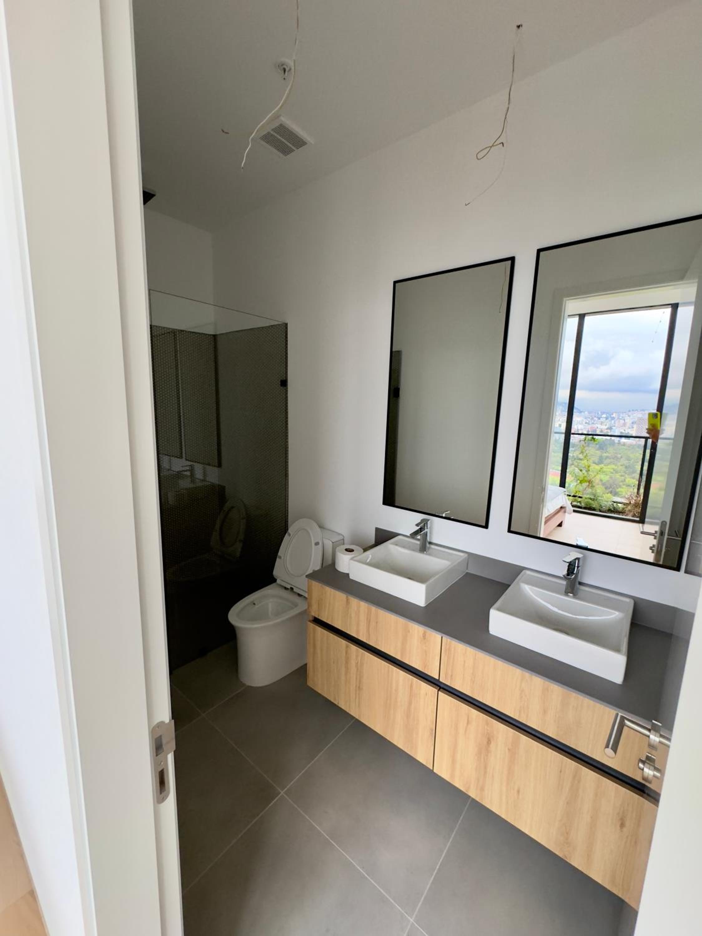 Penthouse de lujo IQON piso 28 view 3