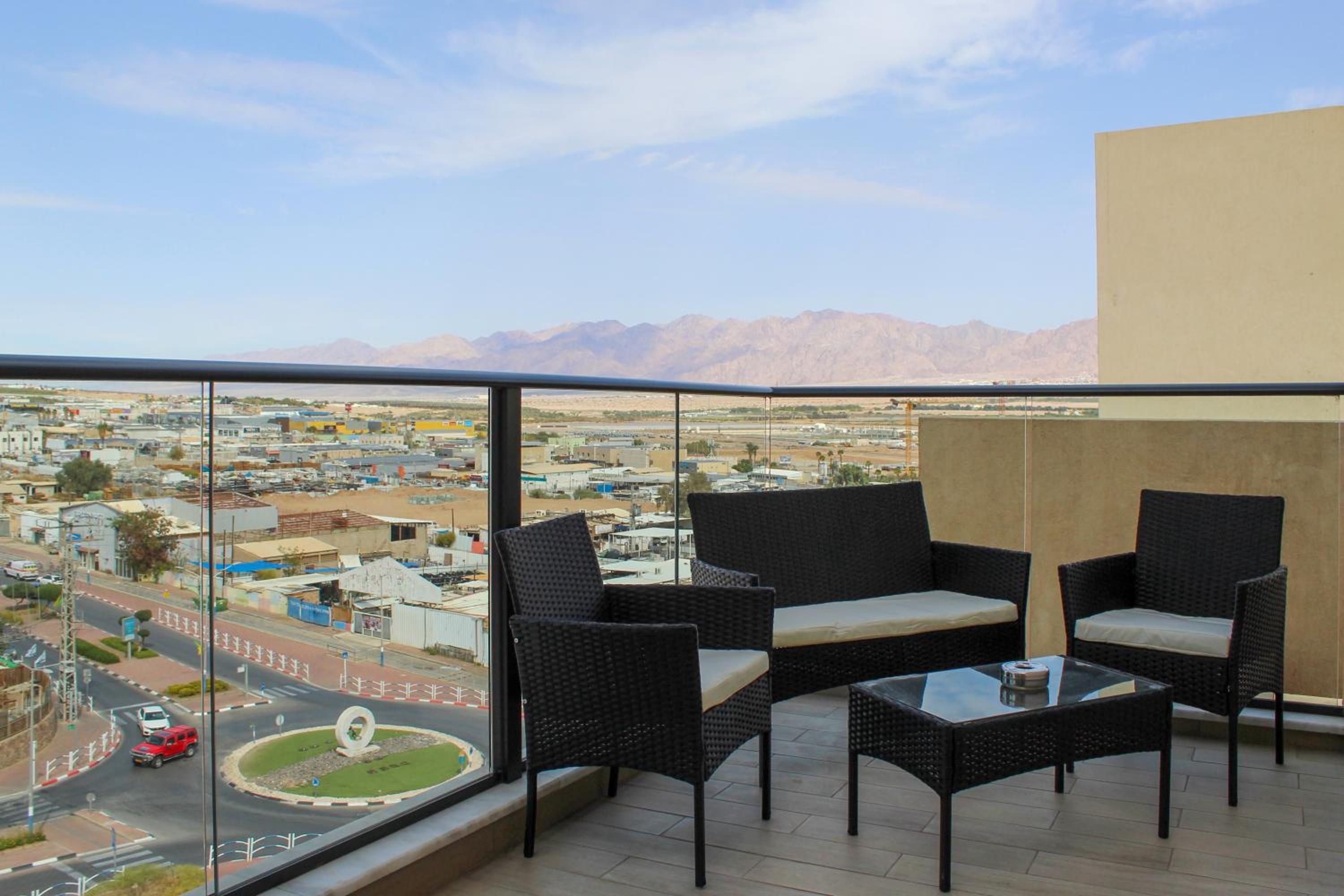 Luxury Suite Apartment #45 By Hashdera Eilat view 2