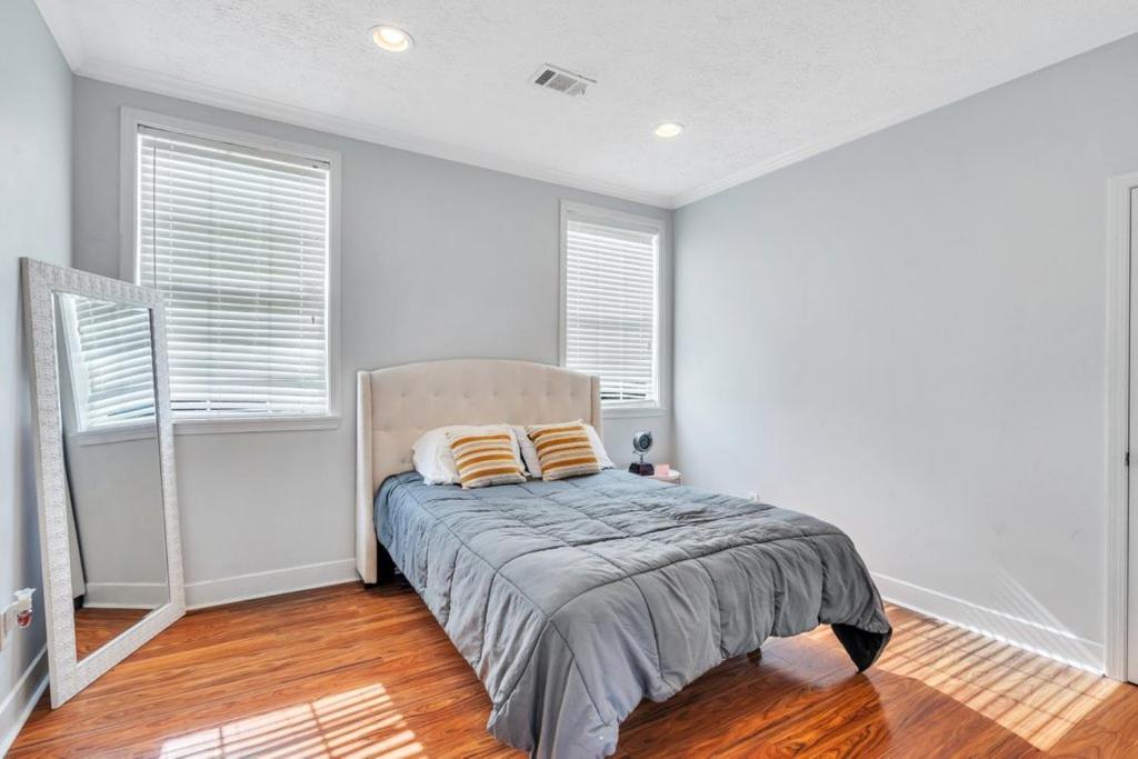 Gentilly Gem - Nestle Between the Lakefront Arena, SUNO, and UNO view 4