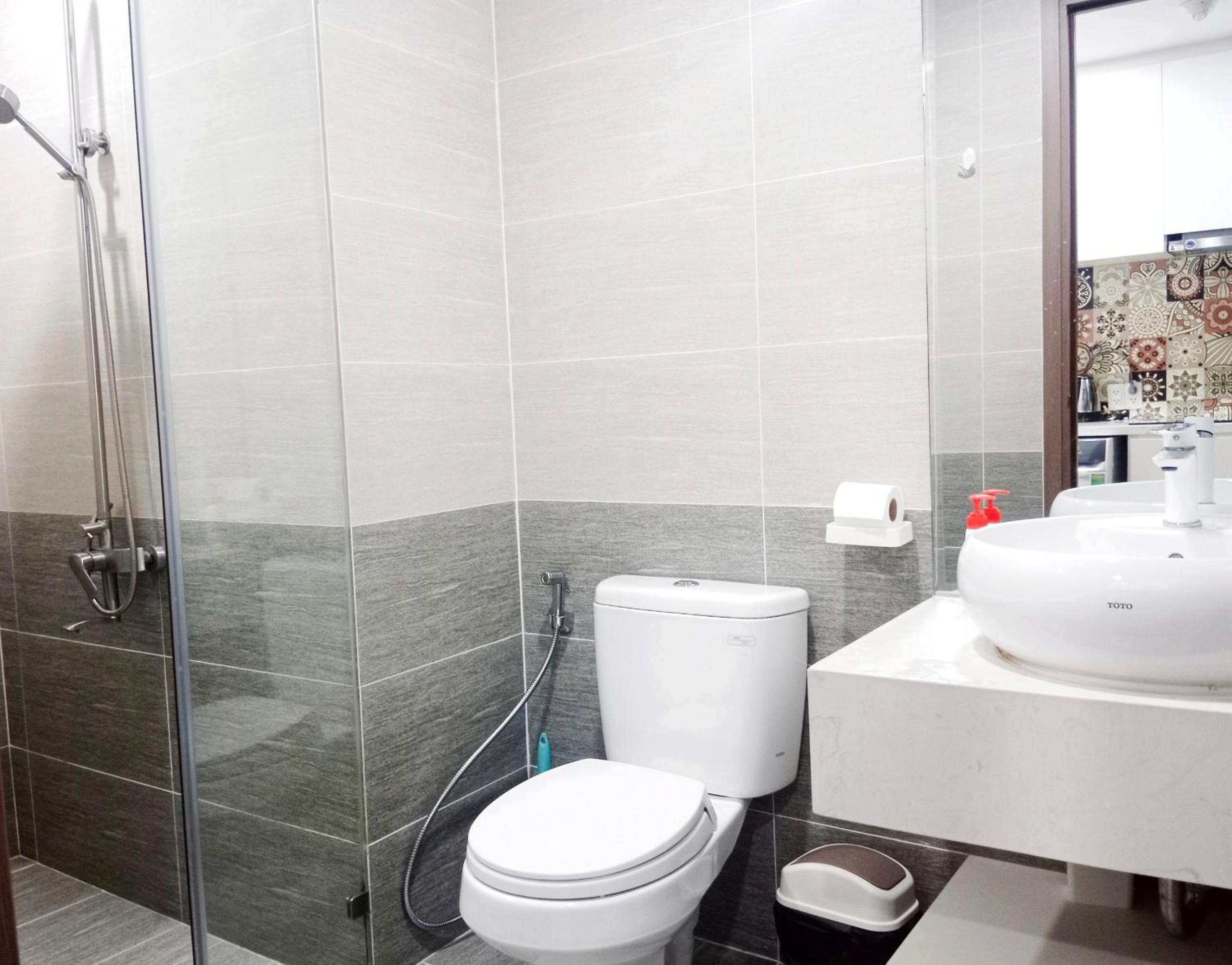 TheA Home - Modern Studio Near the Airport