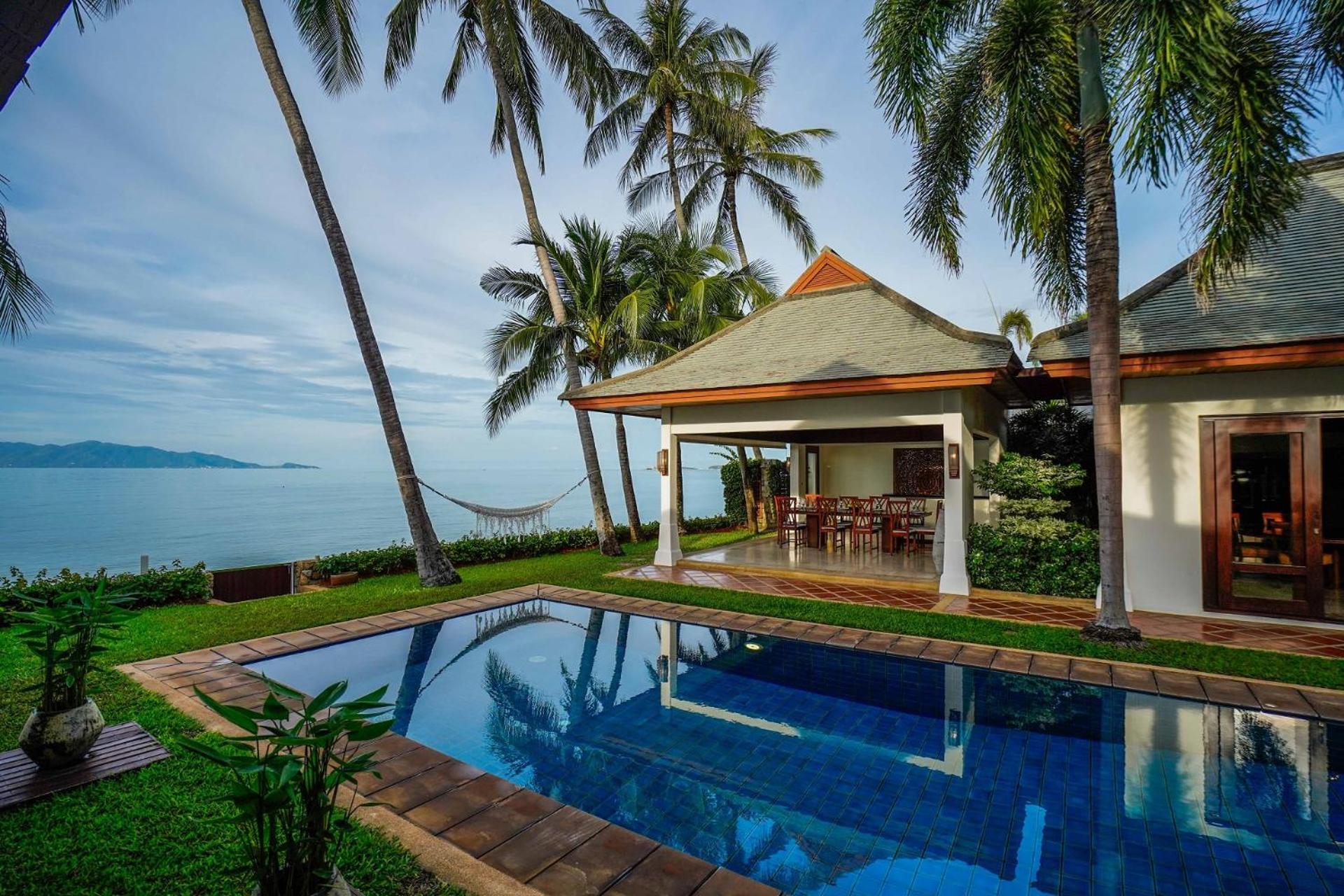 Miskawaan Beachfront Villas