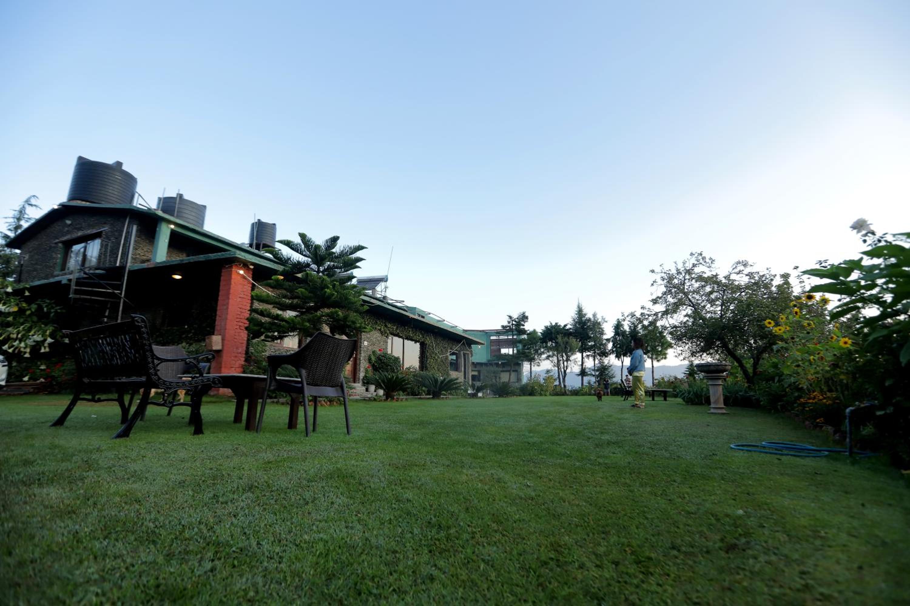 Cedar Lodge By Aahma