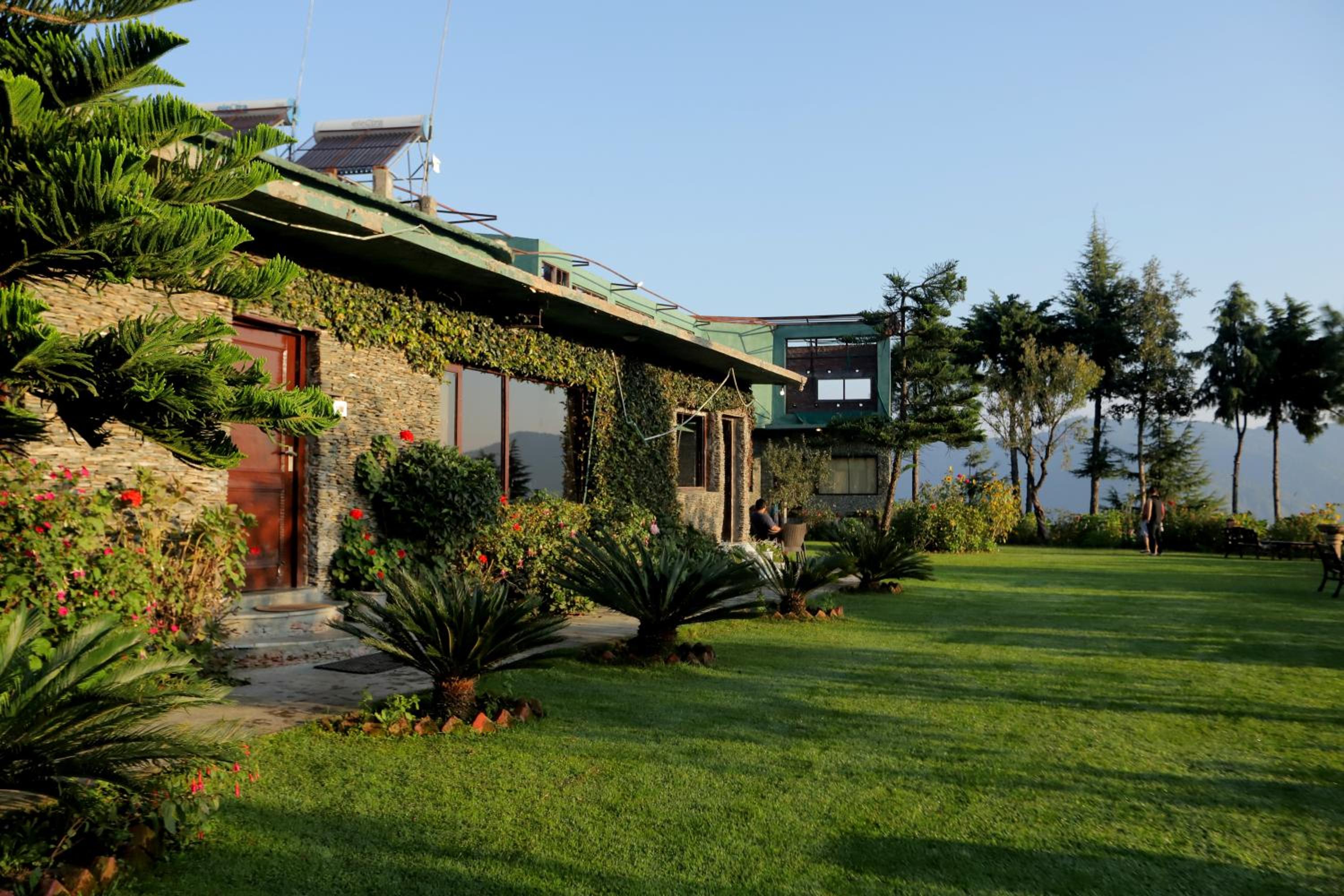 Cedar Lodge By Aahma