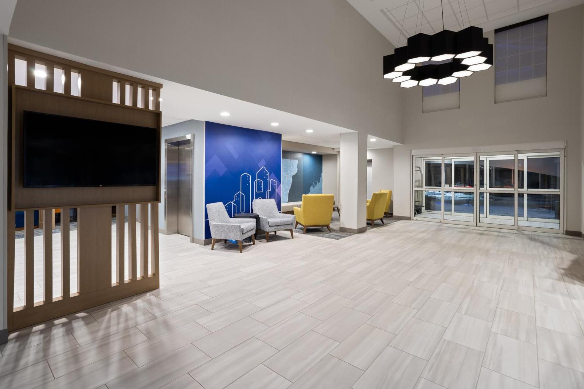 Brattleboro Vacations - Holiday Inn Express Hotel  Suites Brattleboro, an IHG Hotel - Property Image 28