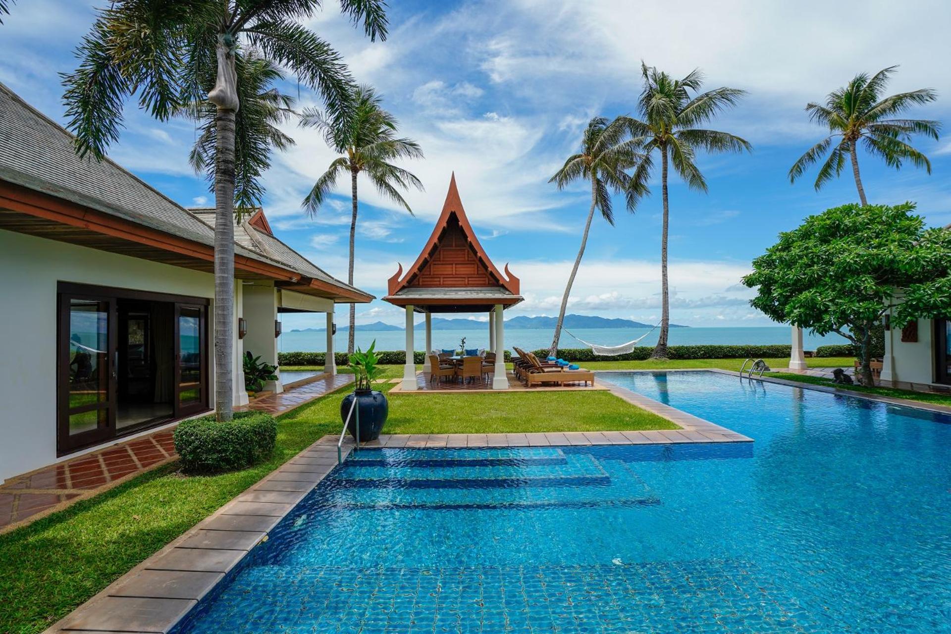 Miskawaan Beachfront Villas