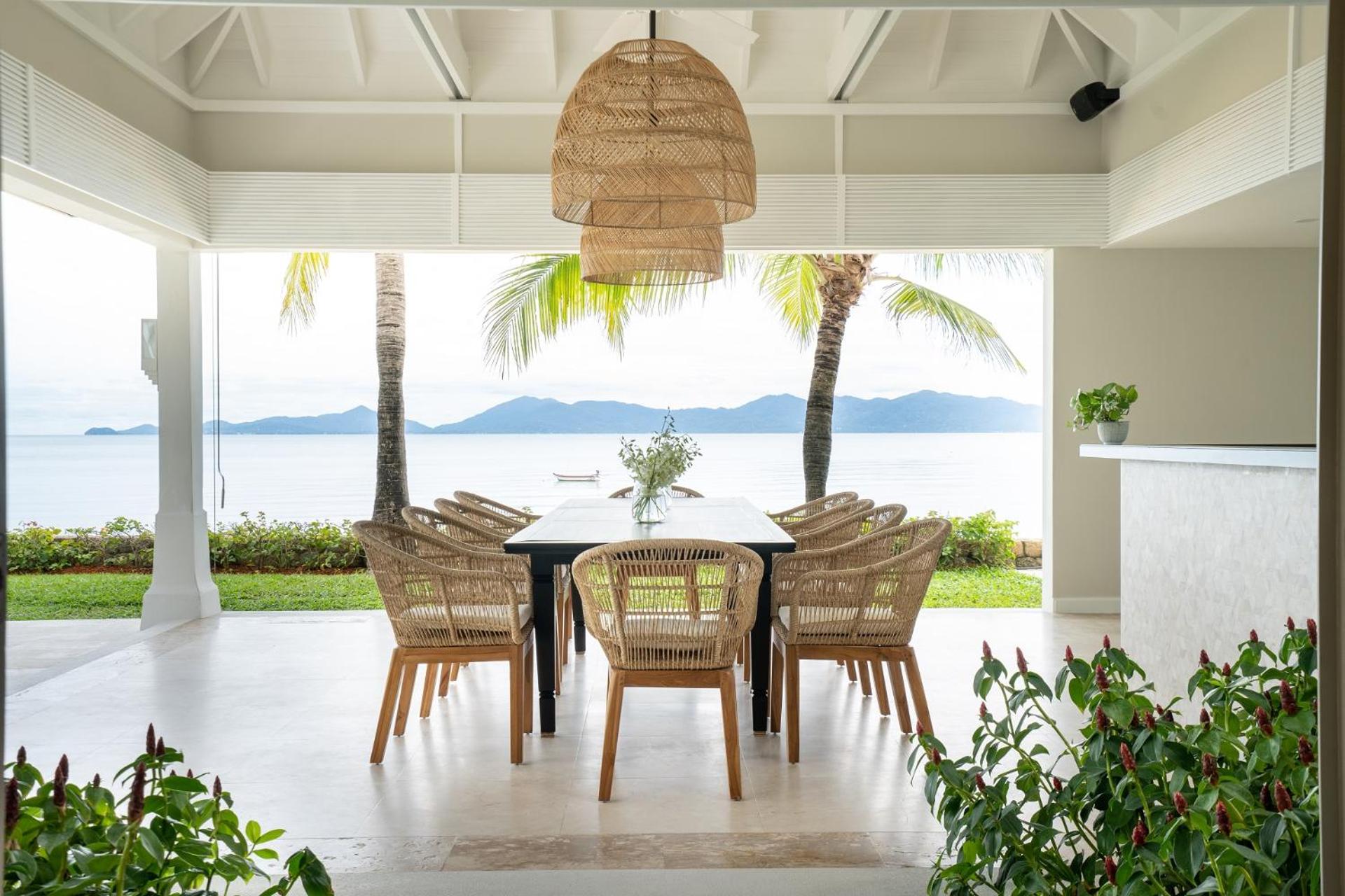 Miskawaan Beachfront Villas