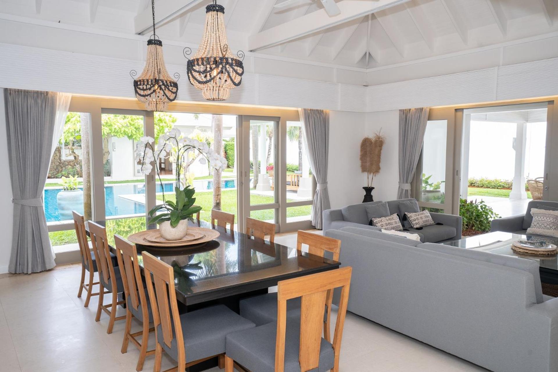 Miskawaan Beachfront Villas