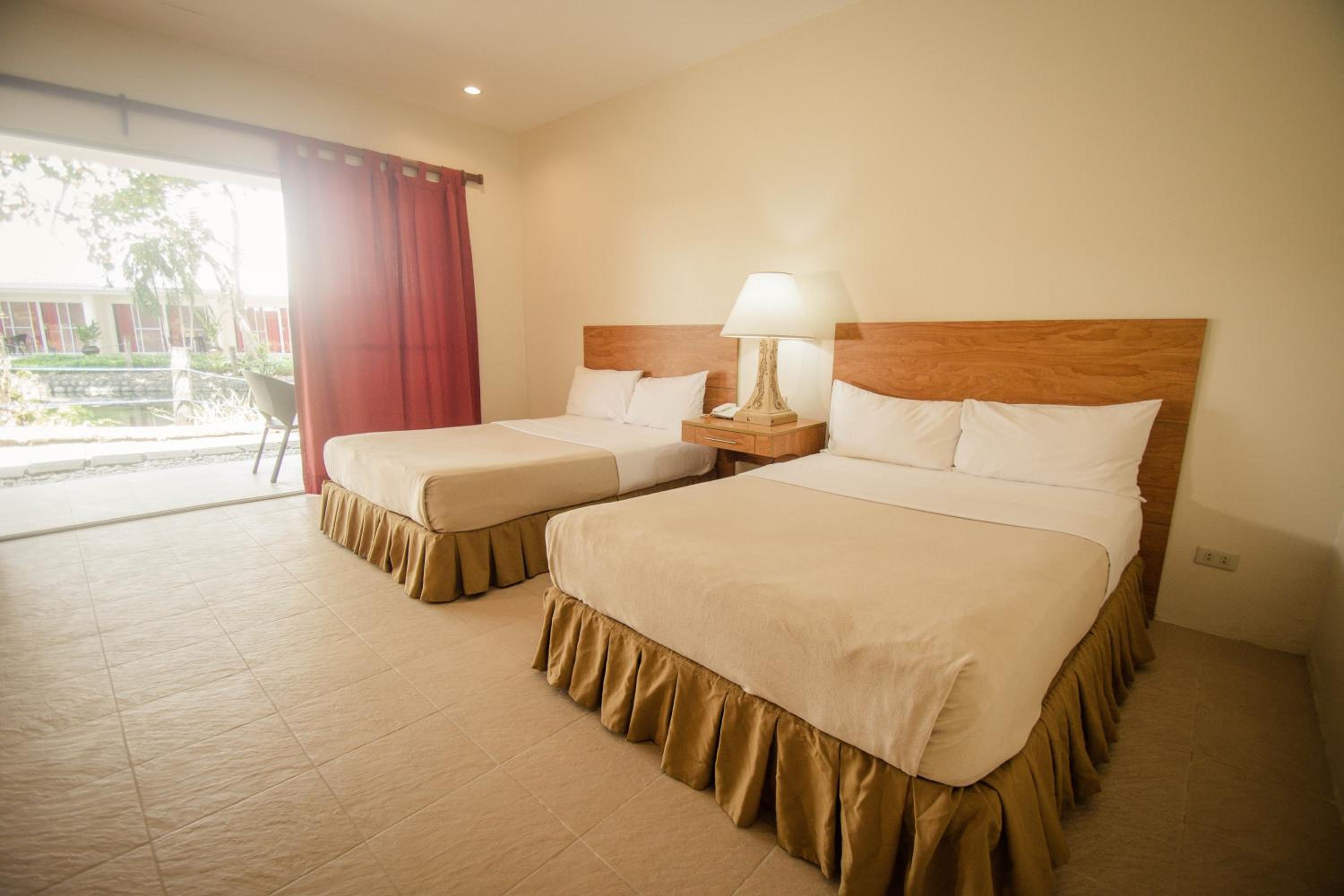 Almont Inland Resort