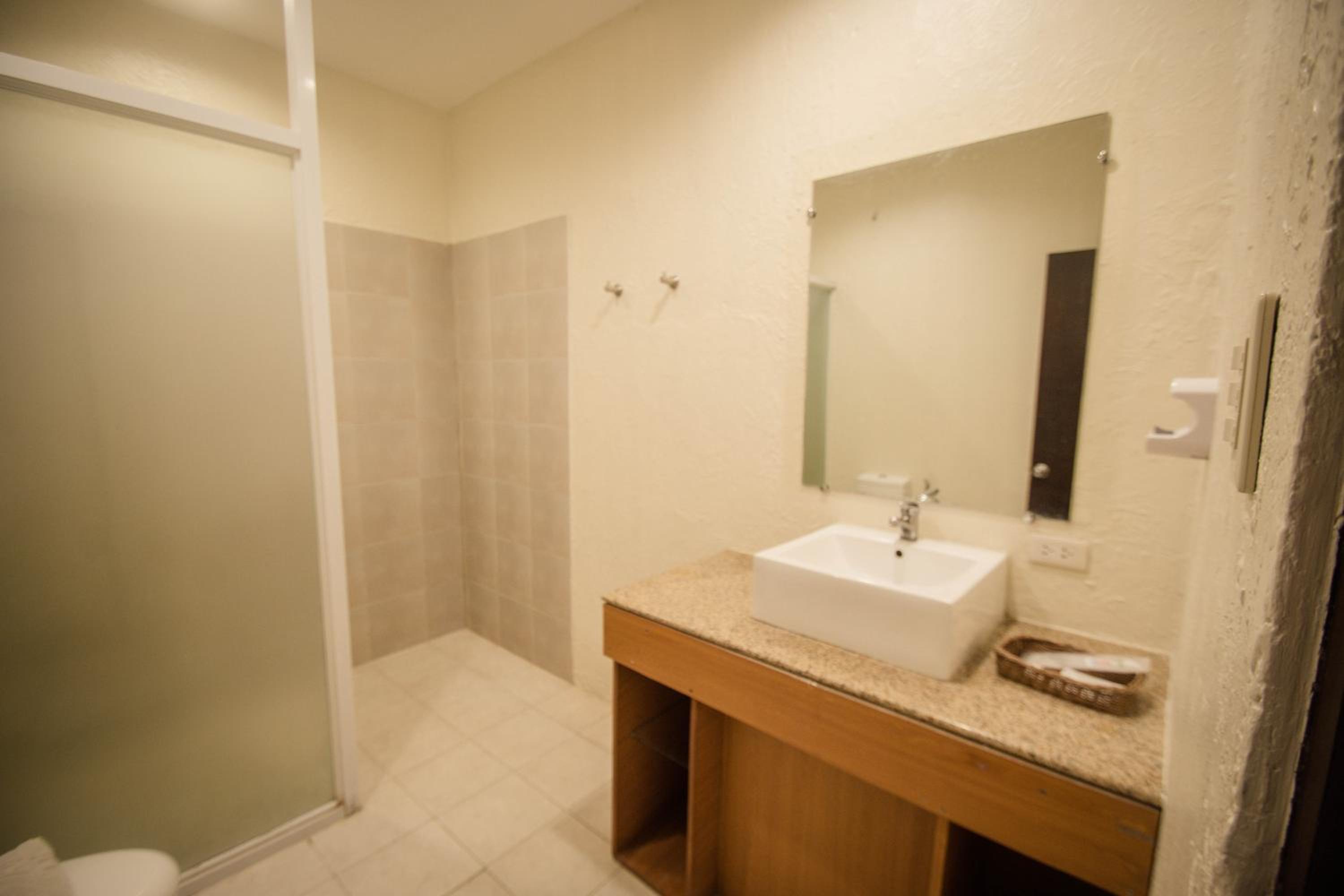 Almont Inland Resort