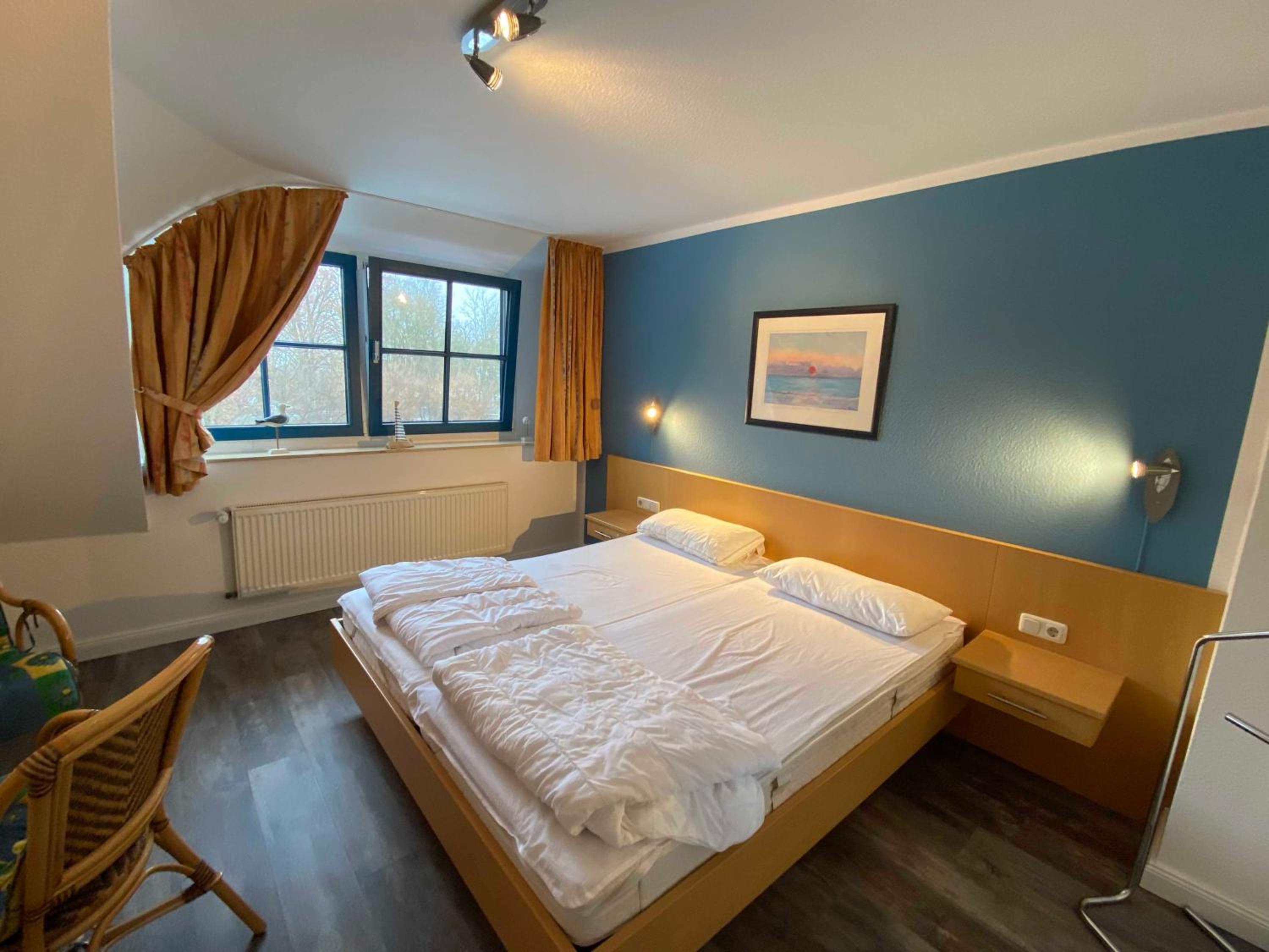 Reetdachhaus Eibe 2, Kaminofen, Sauna, 8 Personen, W-Lan view 4