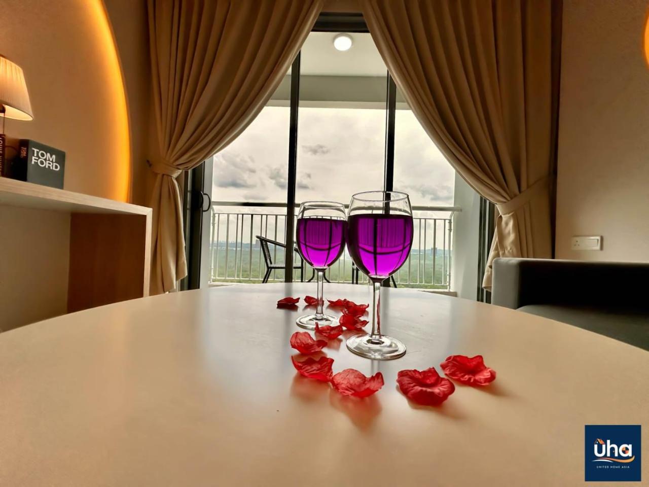 Teega Suites by RR JBcity