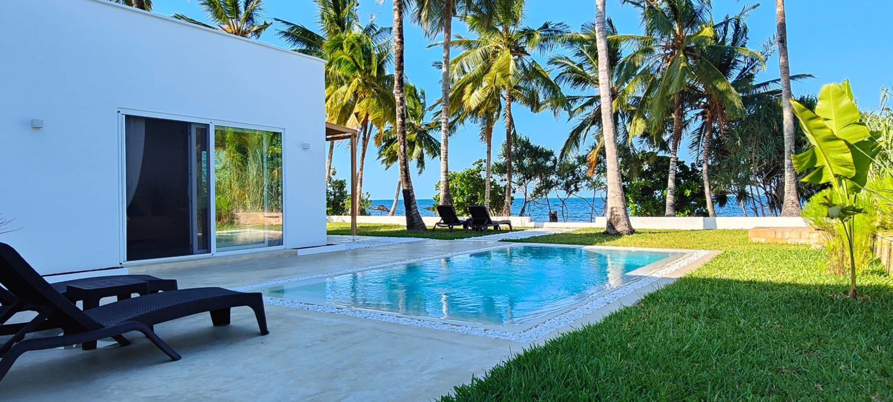 Villa Shepherd Zanzibar - Beachfront Villa with Private Pool & Private Cook view 4