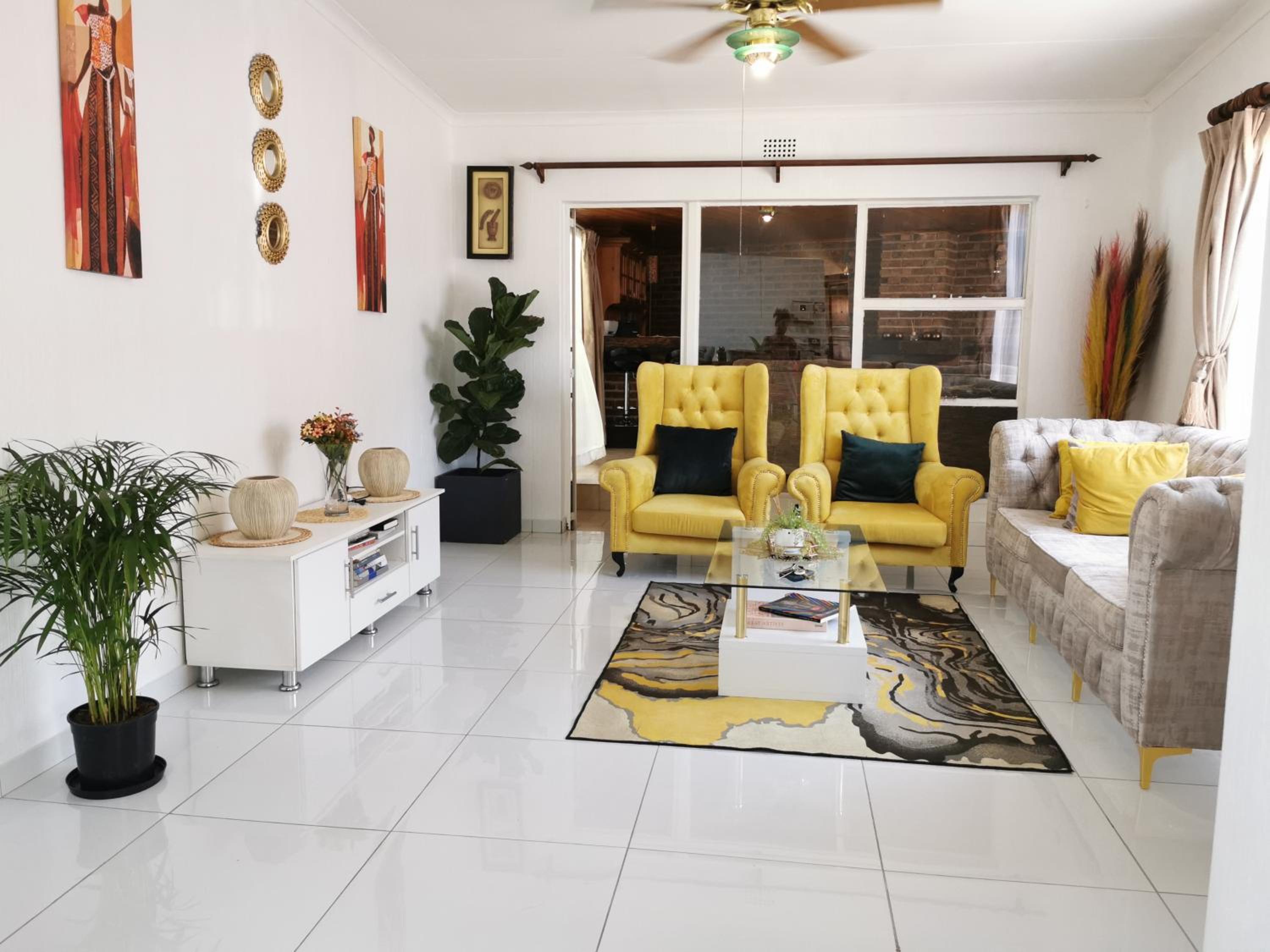 Stunning 2 Bedrooms and 2 Bathroom No loadshedding
