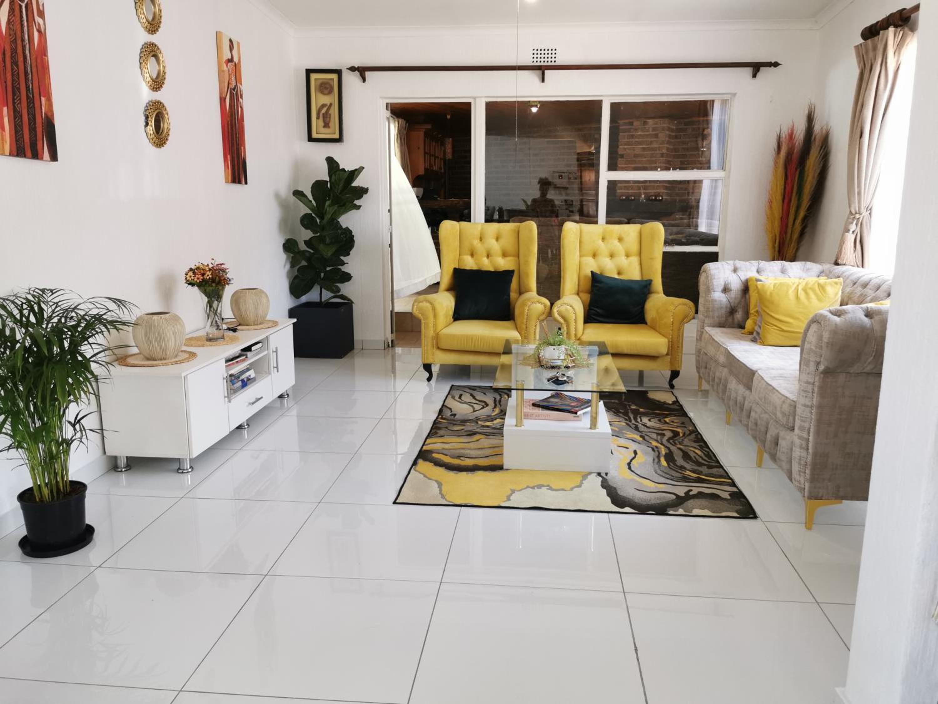 Stunning 2 Bedrooms and 2 Bathroom No loadshedding