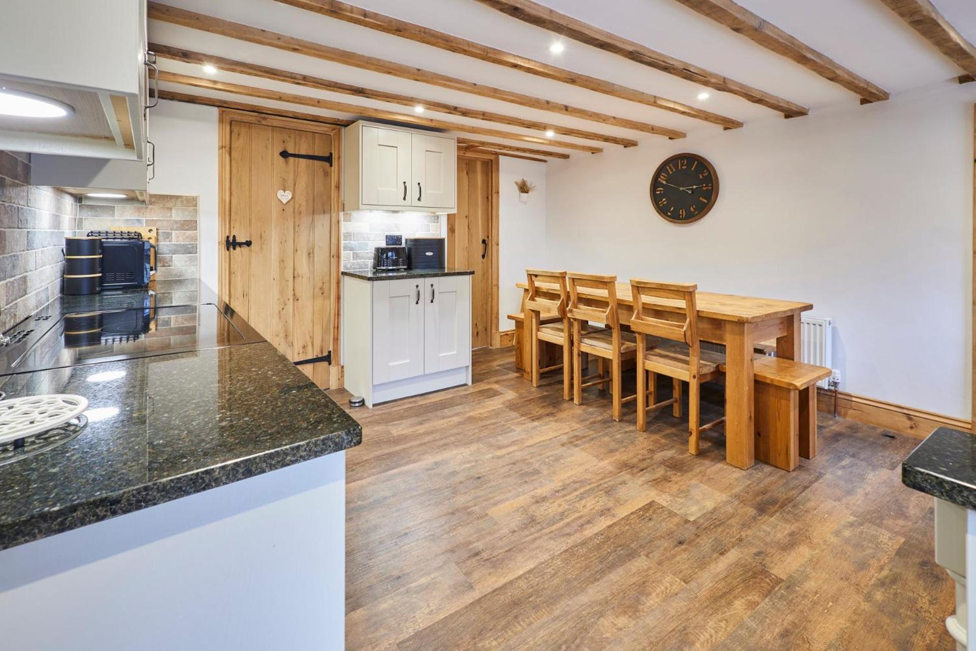 Host & Stay - Badger Cottage view 3