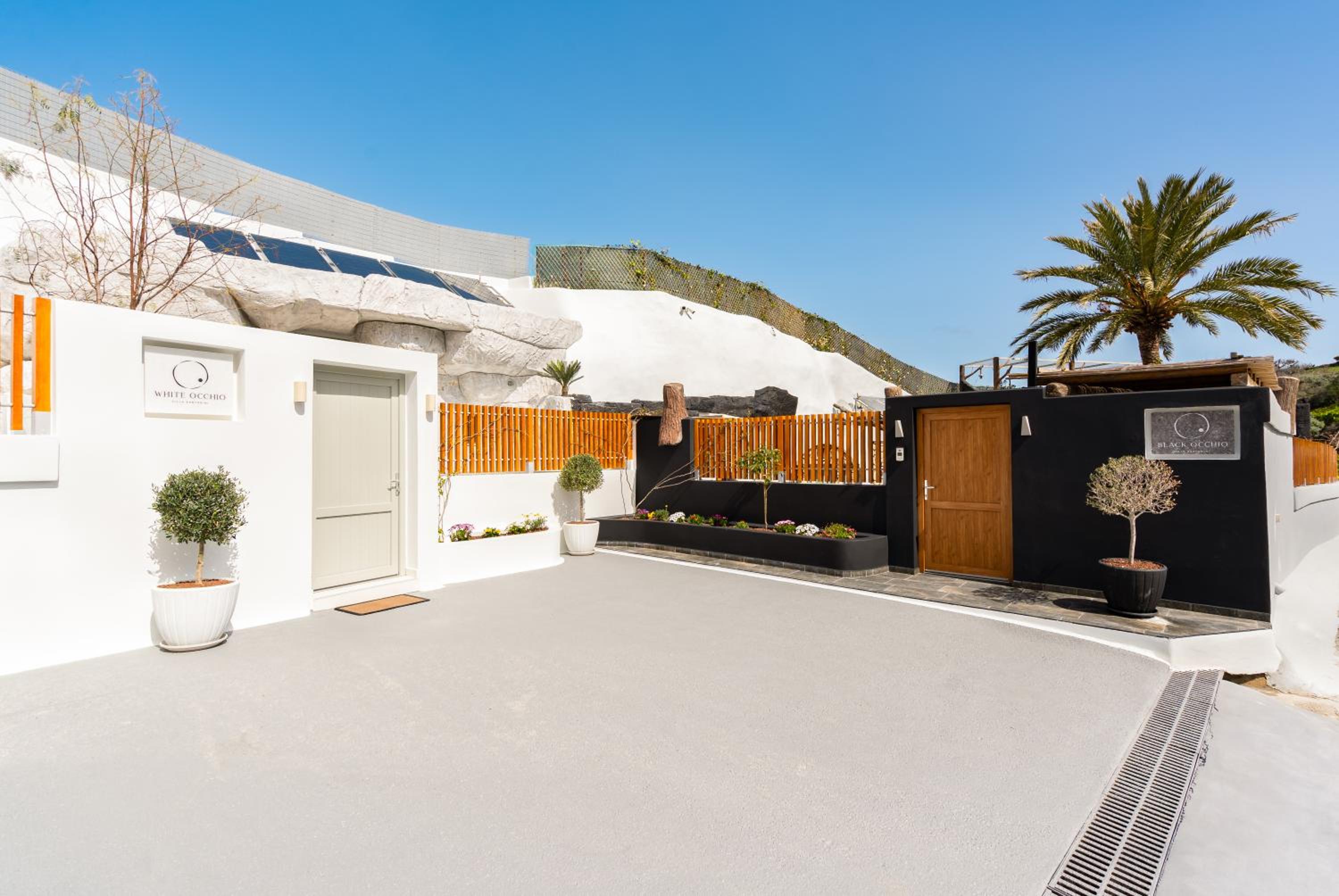 Occhio Luxury Villas Santorini with private pool