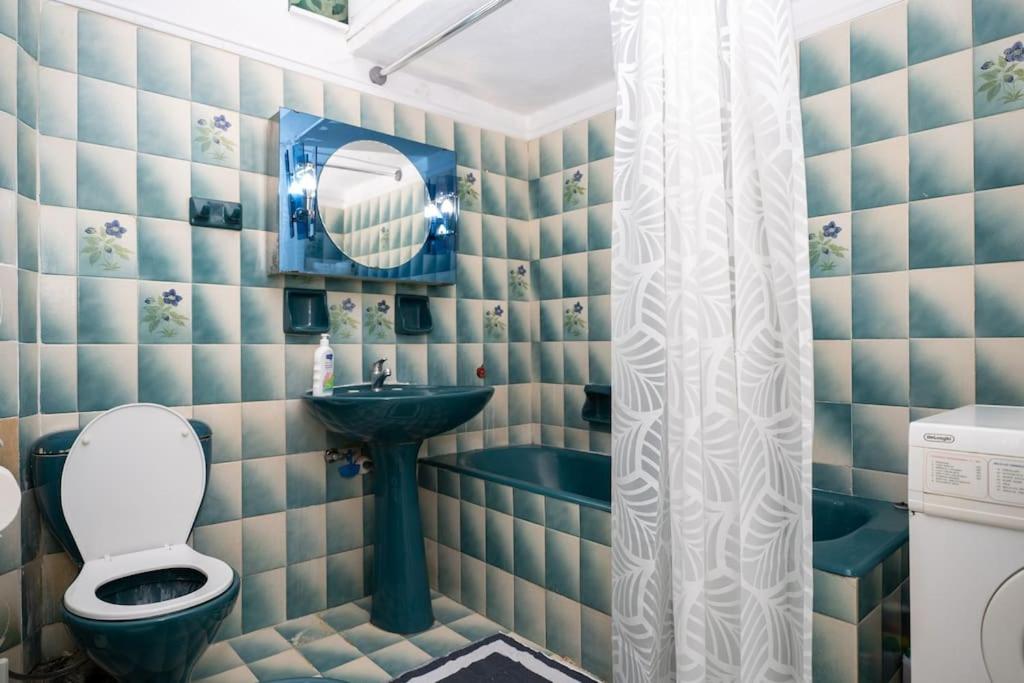 Theoni Central Apartment