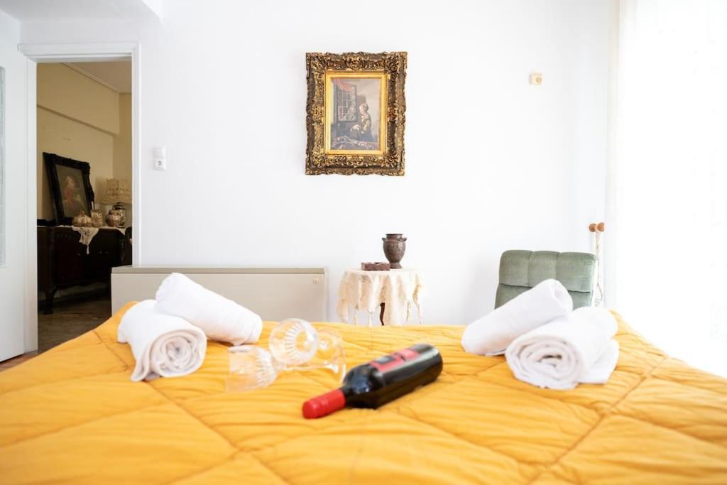 Theoni Central Apartment