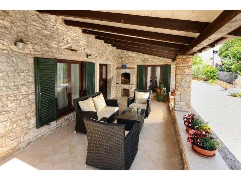 Villa Dina view 4