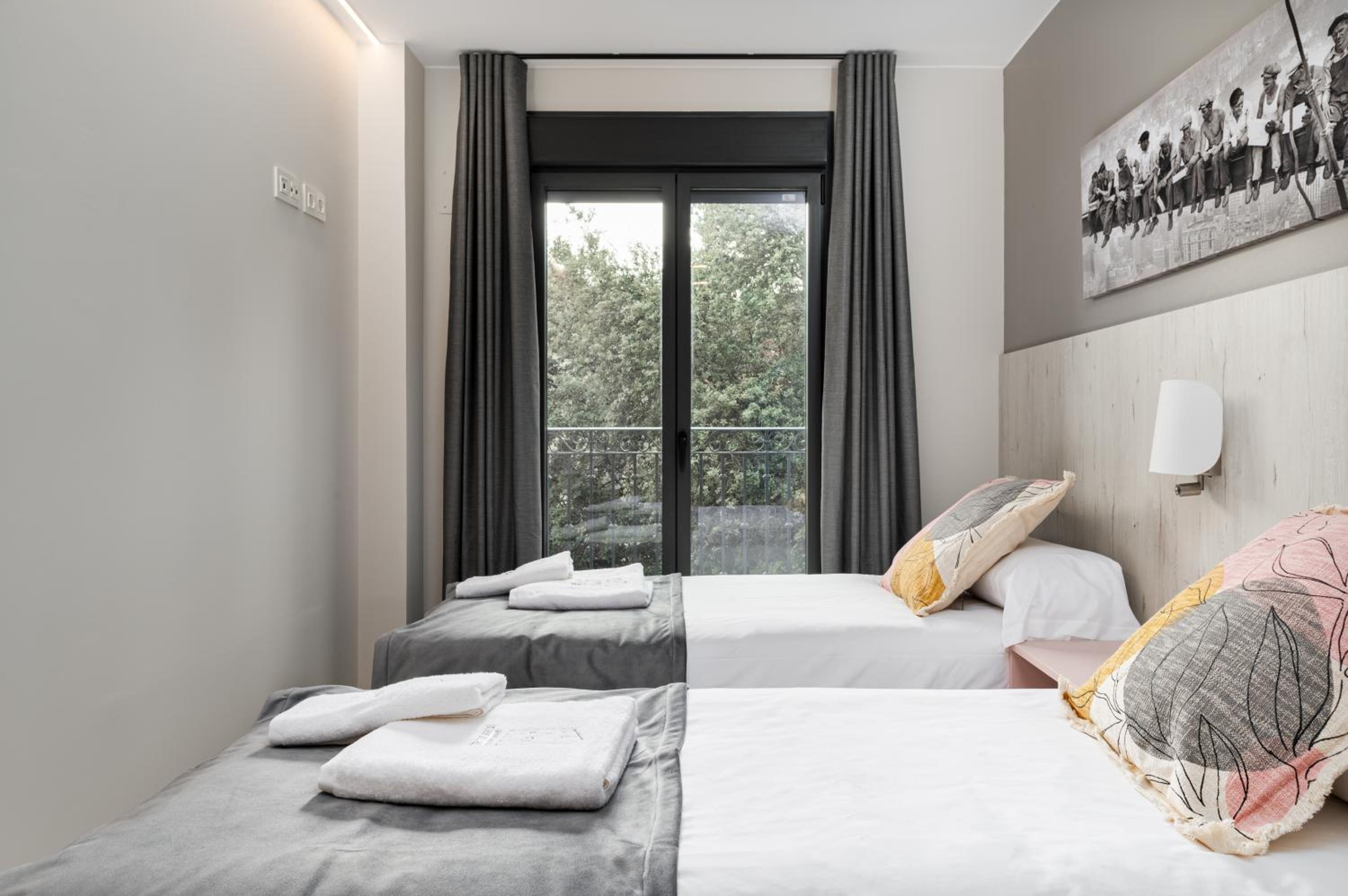 Apartamentos Torre del Reloj