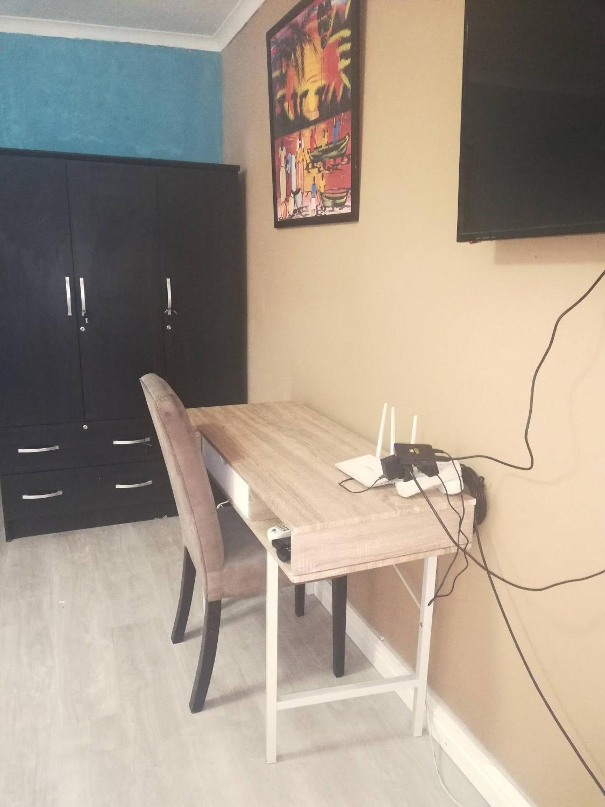 Photo 9