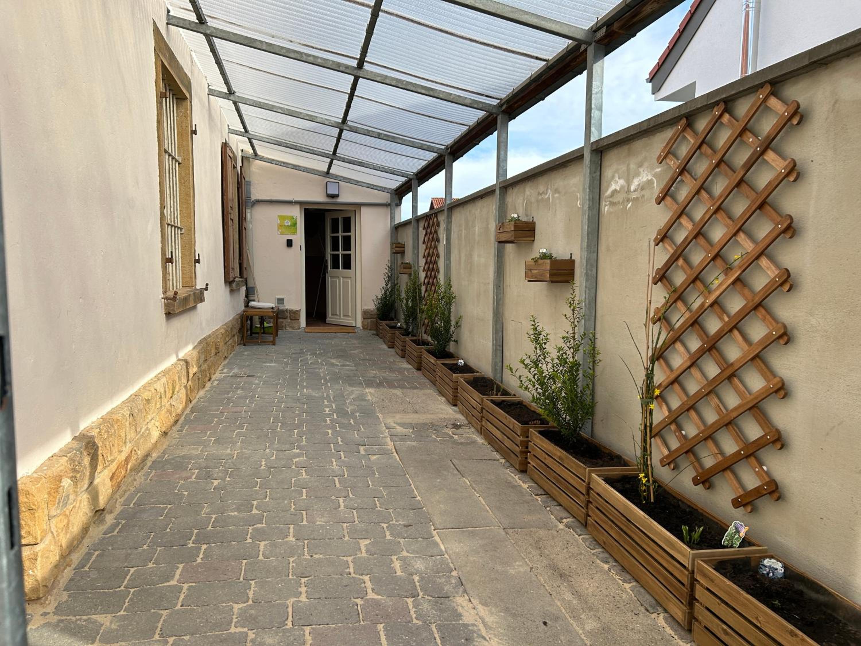 Ferien mit 7 Personen! 3 Schlafzimmer, 2 Bäder, Sauna und Schlossblick - Haustiere willkommen!