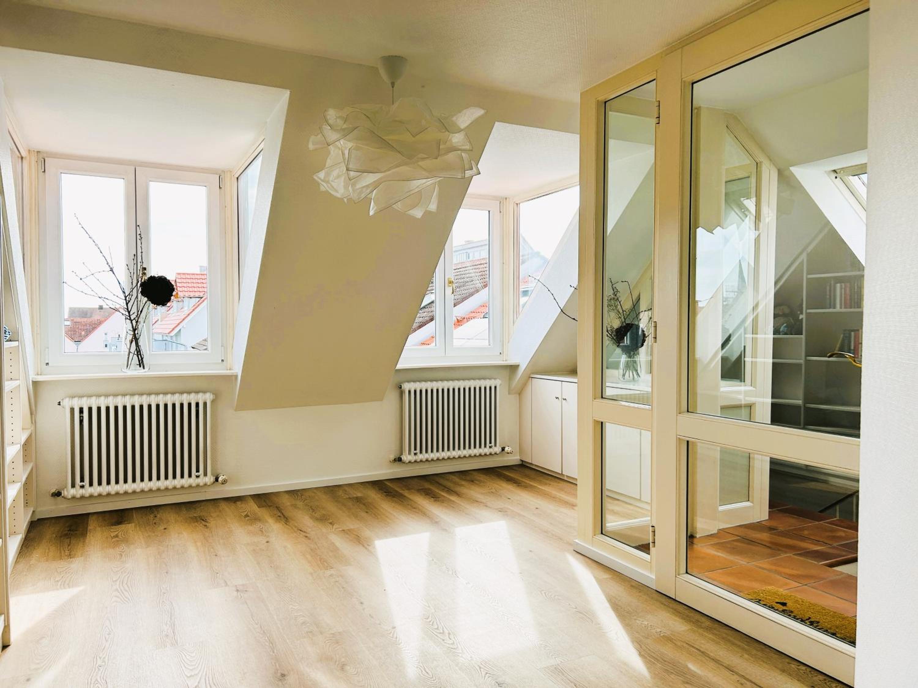 Ferien mit 7 Personen! 3 Schlafzimmer, 2 Bäder, Sauna und Schlossblick - Haustiere willkommen!
