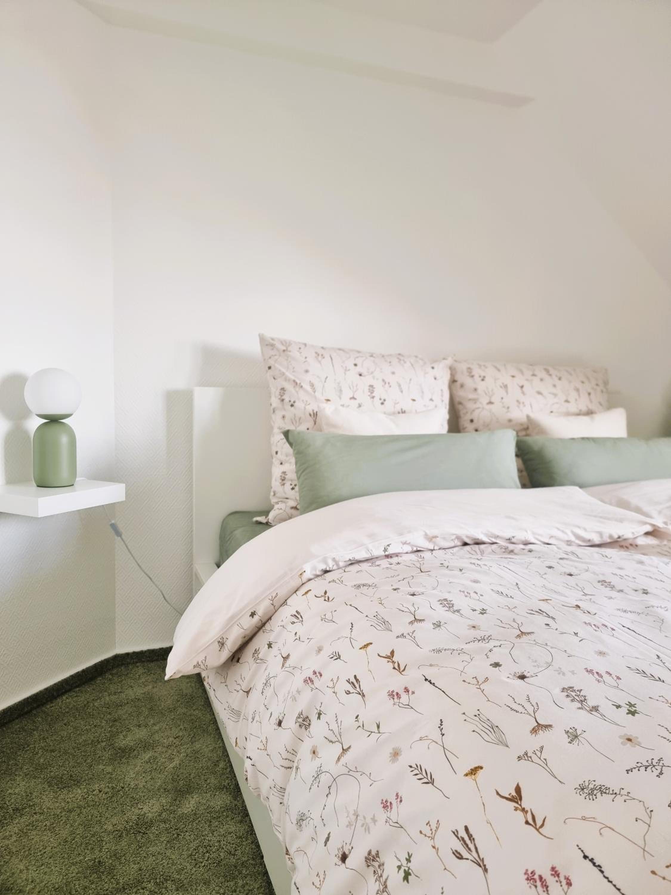 Ferien mit 7 Personen! 3 Schlafzimmer, 2 Bäder, Sauna und Schlossblick - Haustiere willkommen!