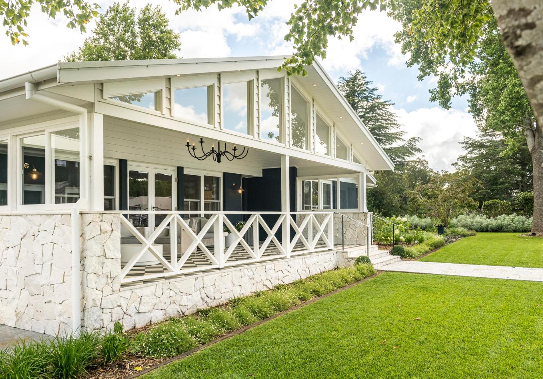 Isca House, Exeter, NSW