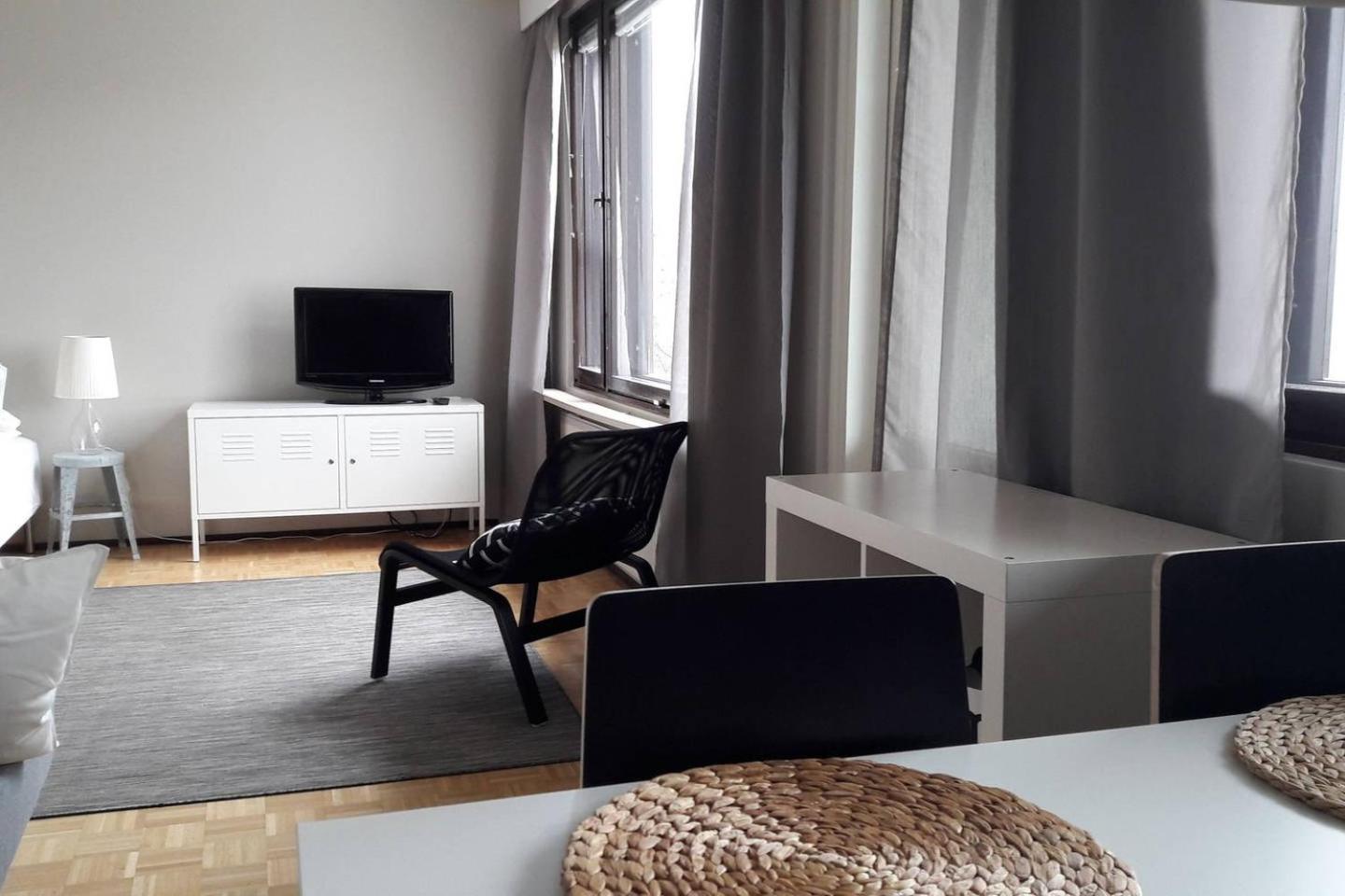 Northern Haven -Studio Apartment, Self Check In, Free WiFi, Parking- view 5