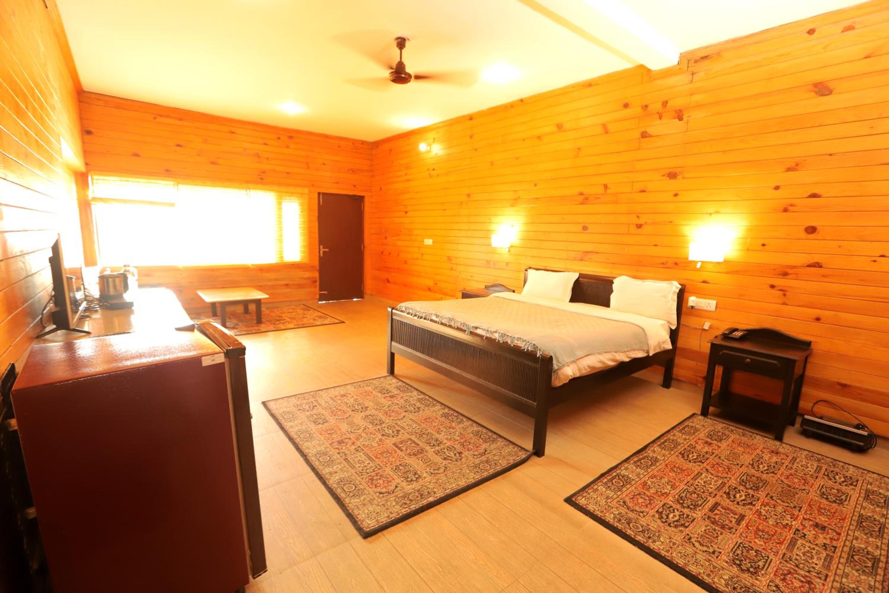 Cedar Lodge By Aahma