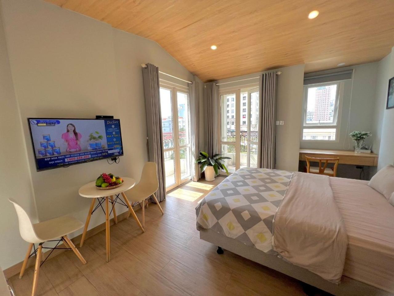 7 Apartment