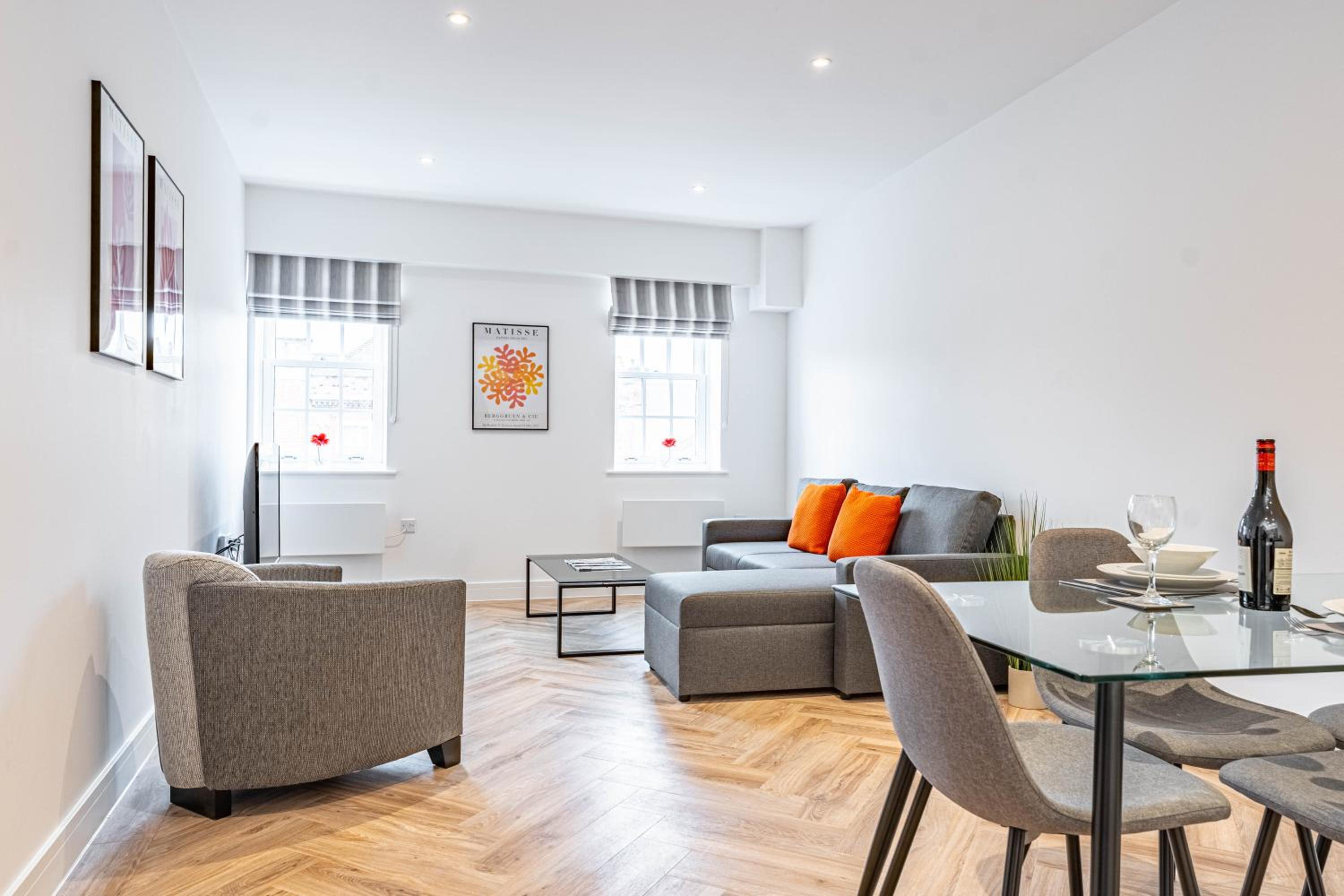 Wellington House by Celador Apartments view 4