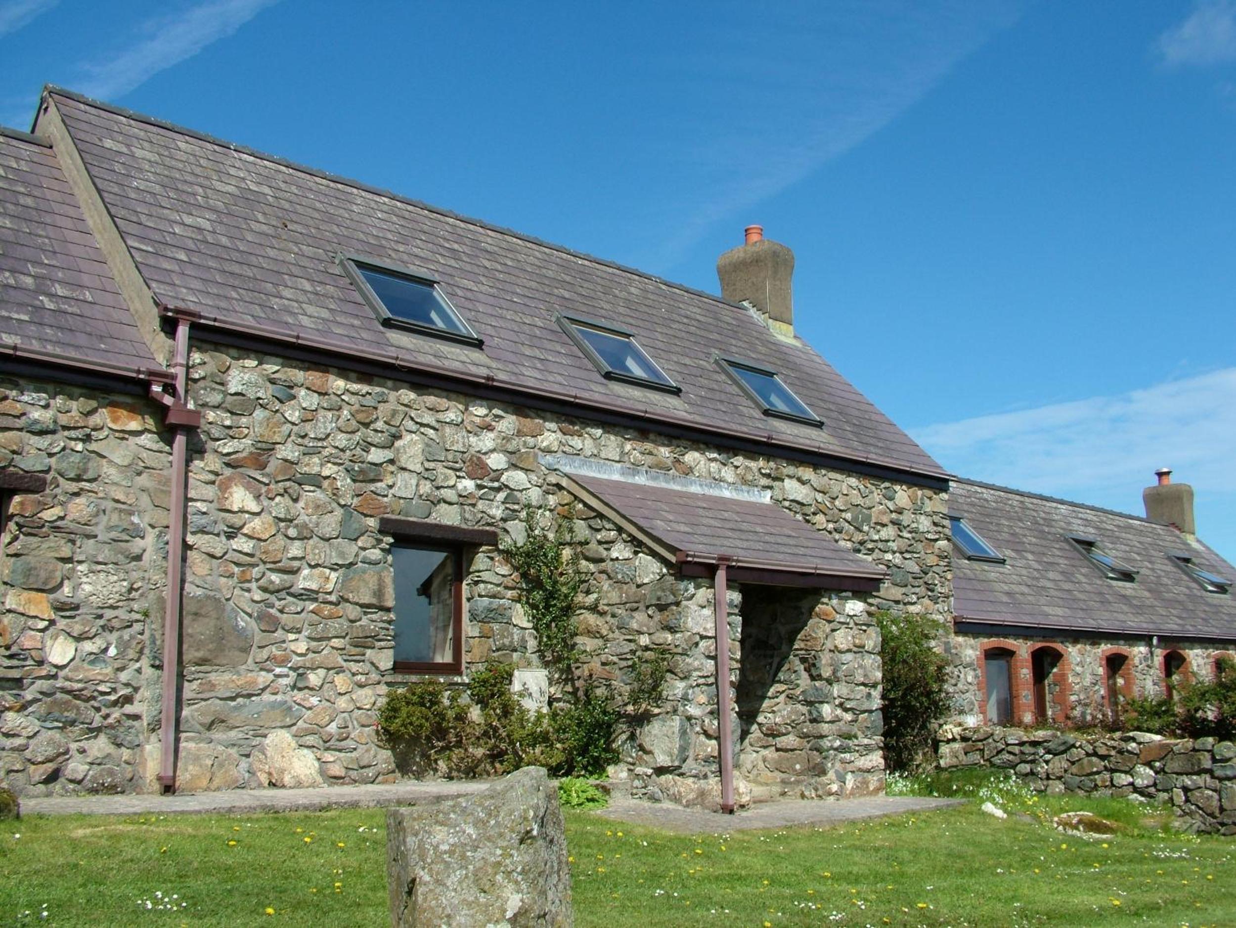 Y Bwthyn Fishguard view 2