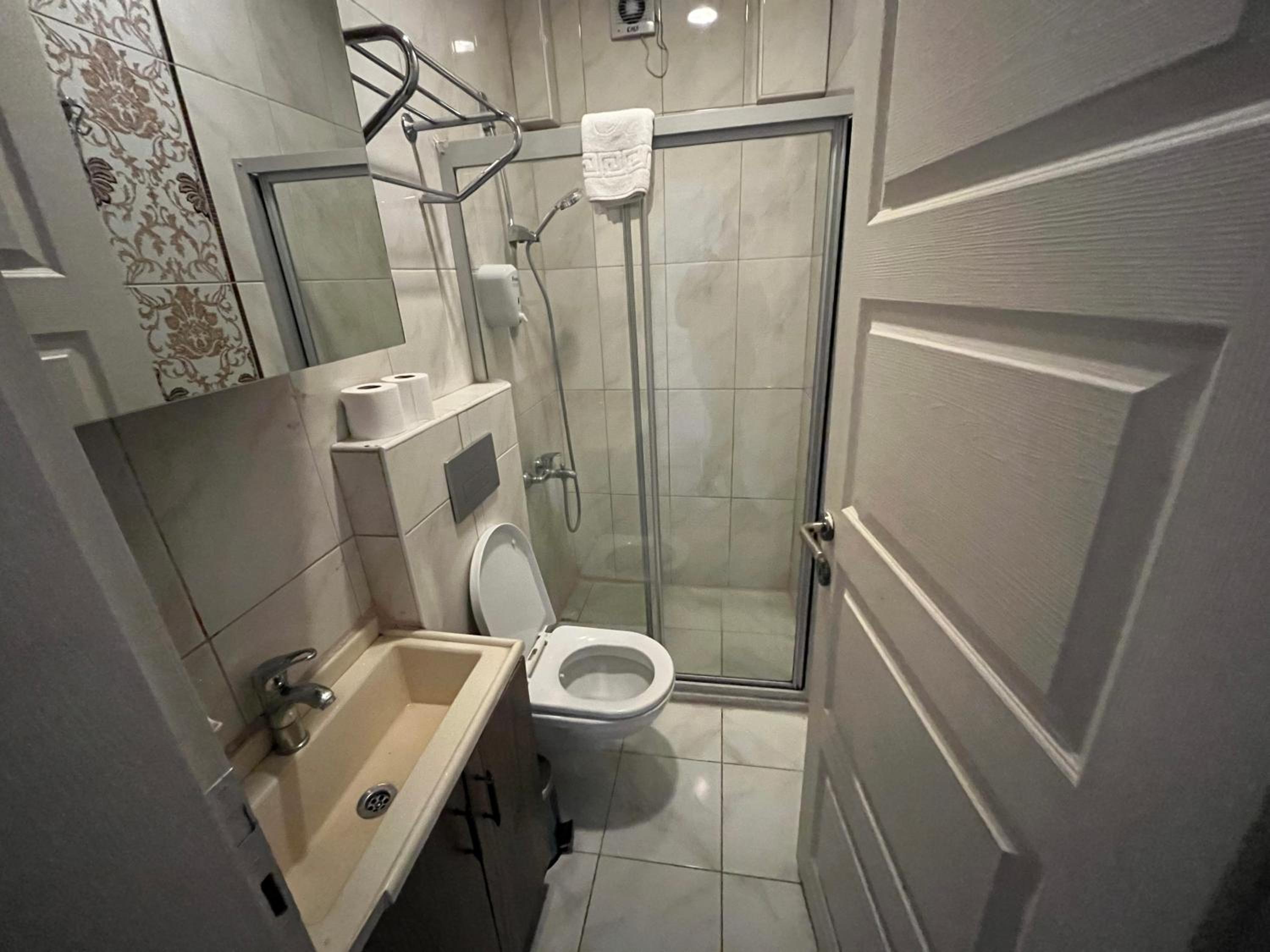 Le Safran Suite Hotel - Image 108