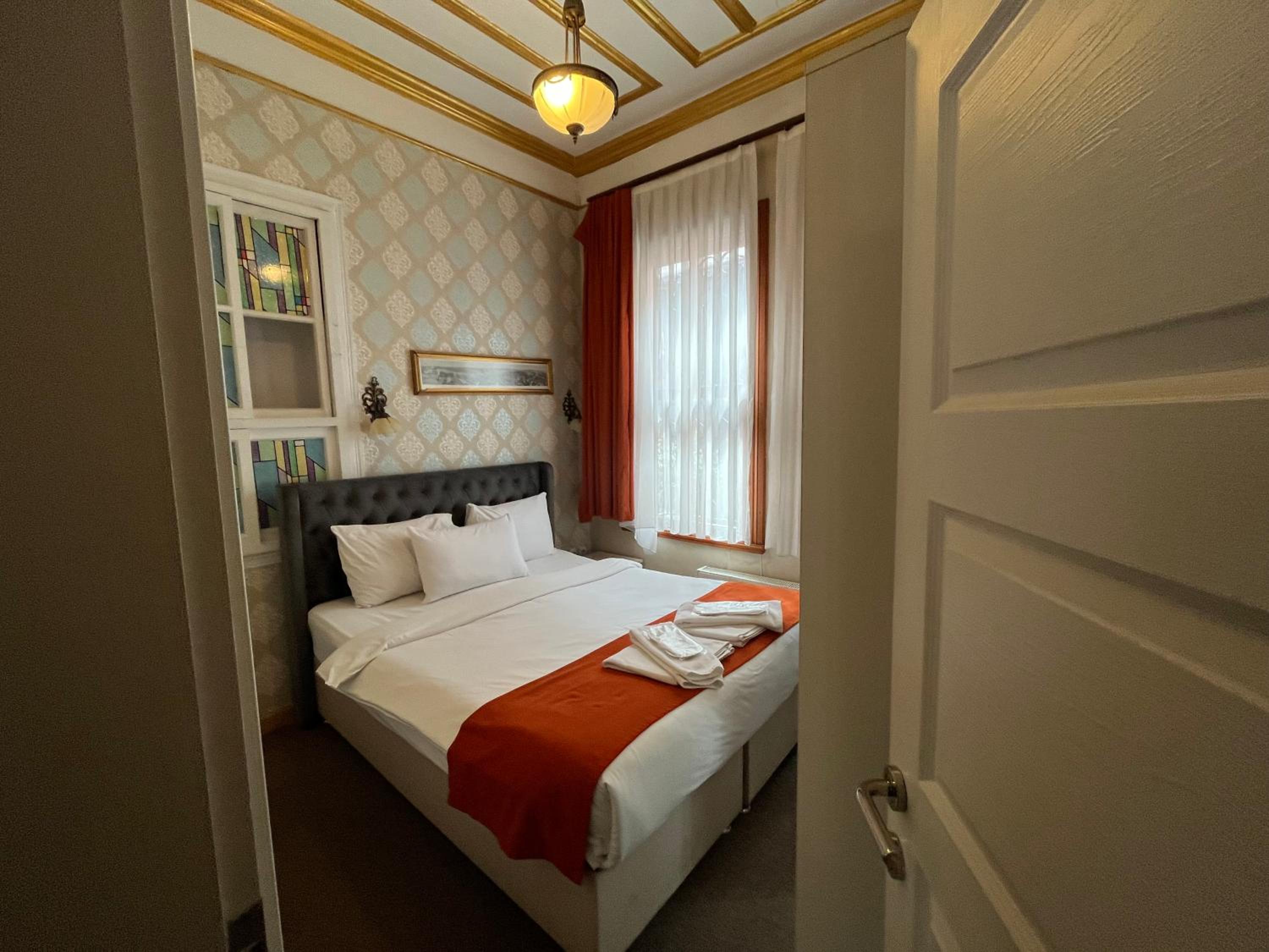 Le Safran Suite Hotel - Image 112