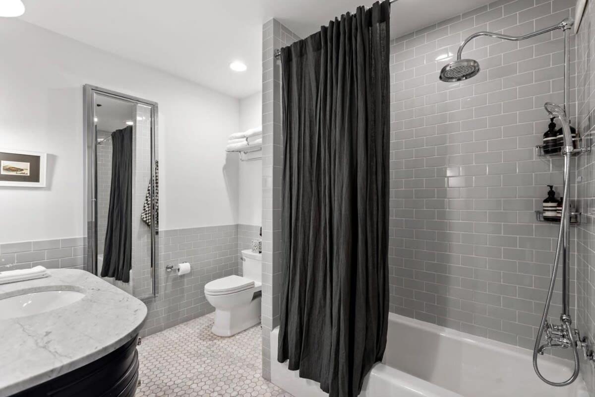 Tribeca Loft Vanderbilt by RoveTravel
