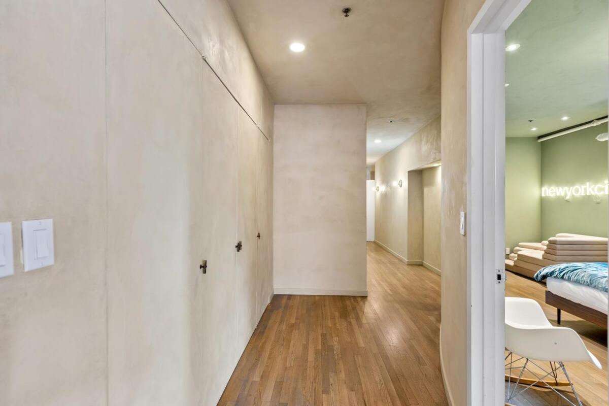 Tribeca Loft Vanderbilt by RoveTravel