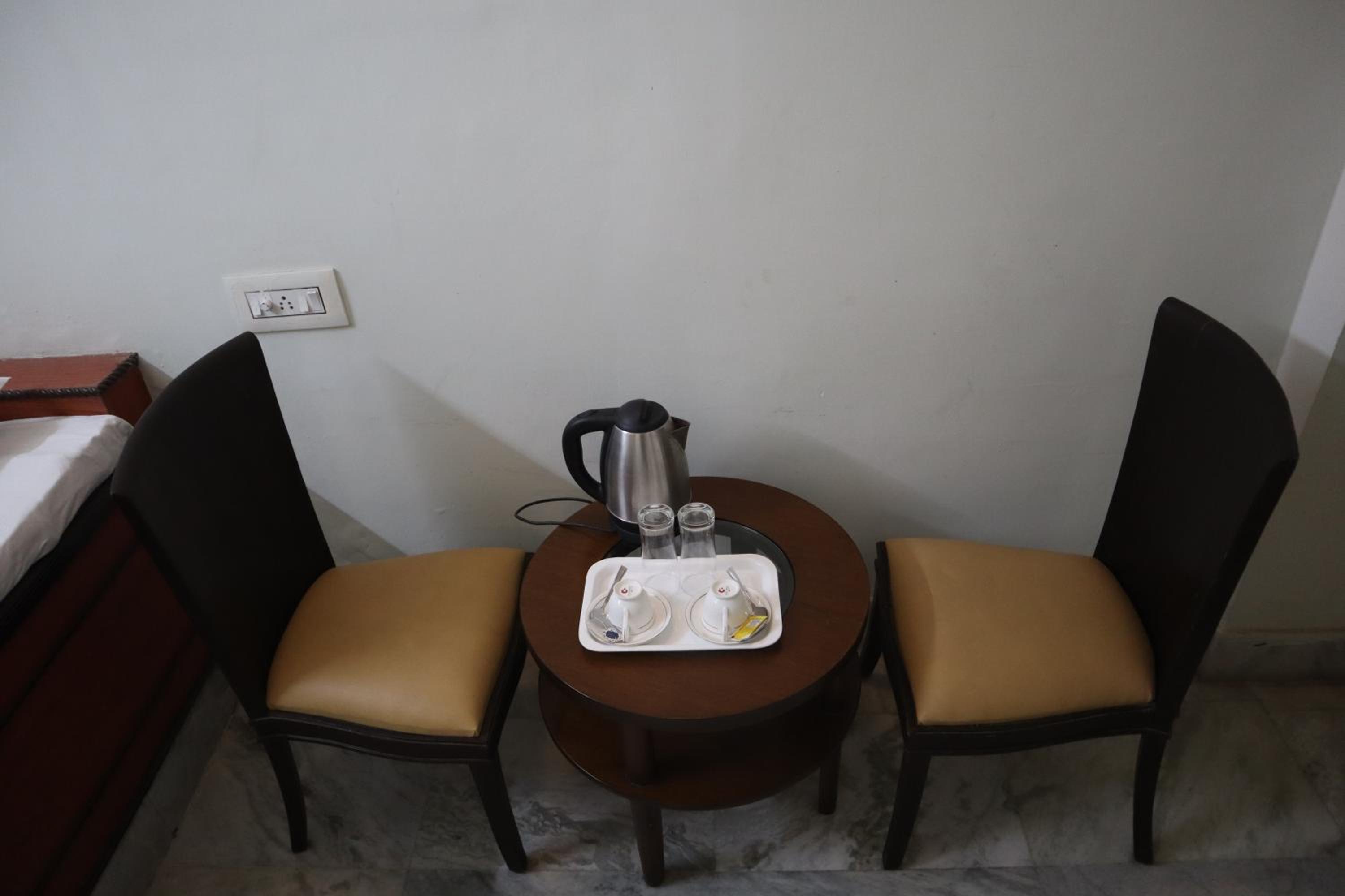 SWET APARAJITA