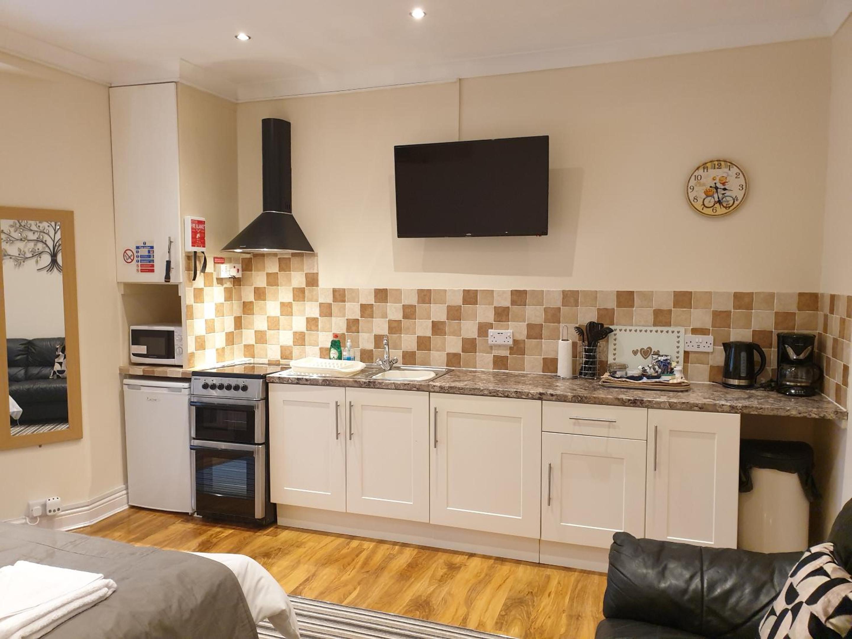 Appletorre House Holiday Flats