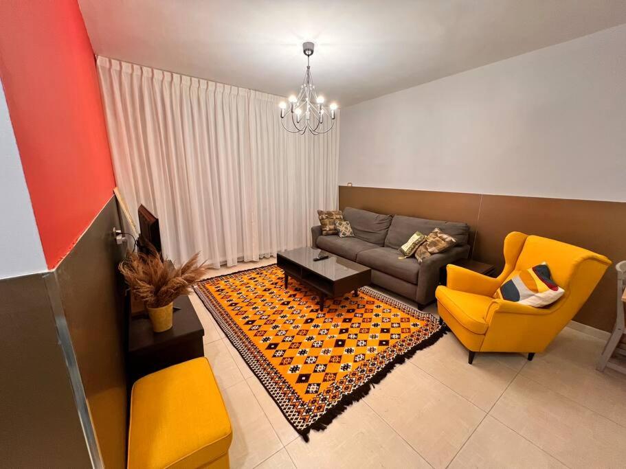 Stylish 2BR Apt Garden pool Central Location view 2