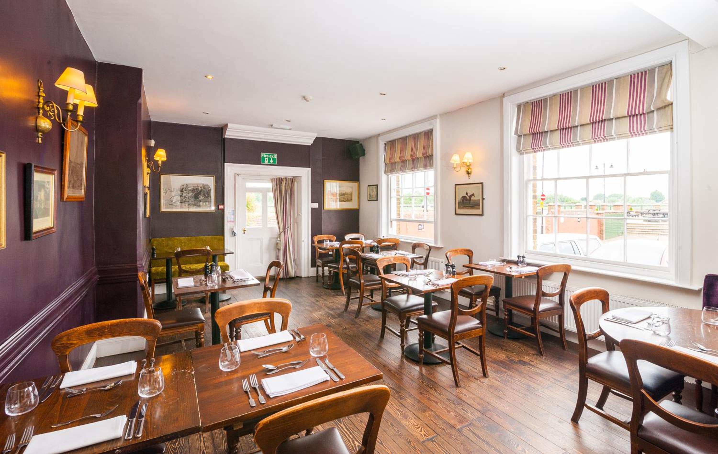 Kings Lynn Vacations - Bank House - Property Image 23