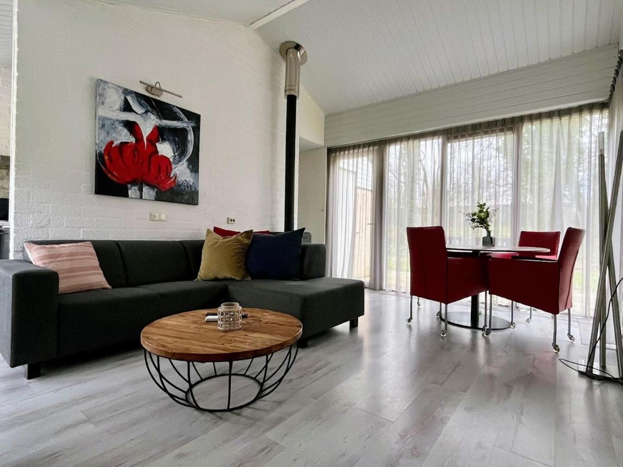 Bungalowpark Simpelveld - Castra 33 view 2