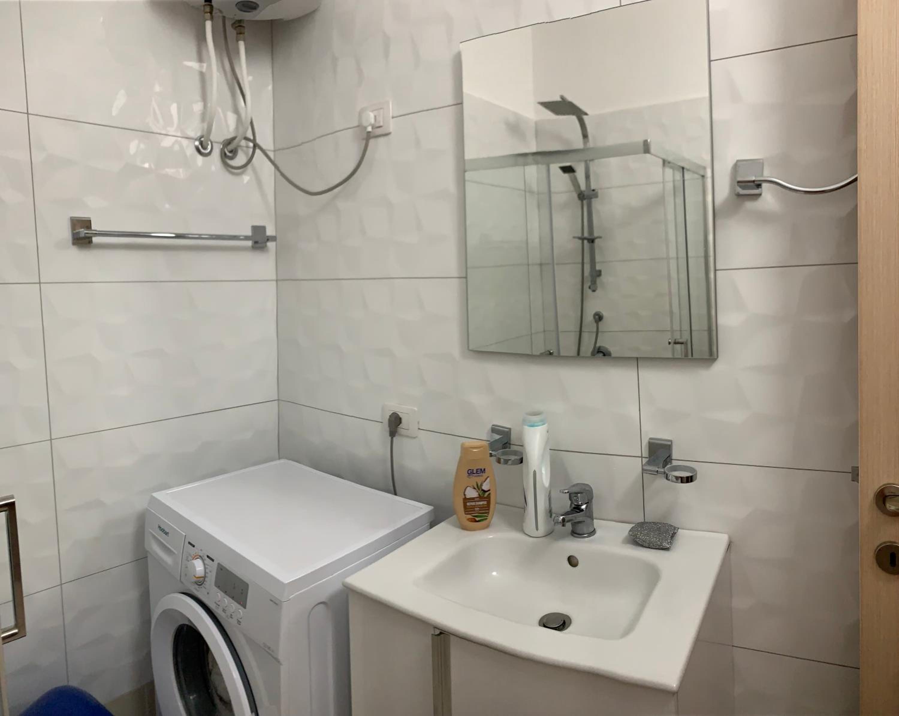 Miri fishta summer hause Q6,33
