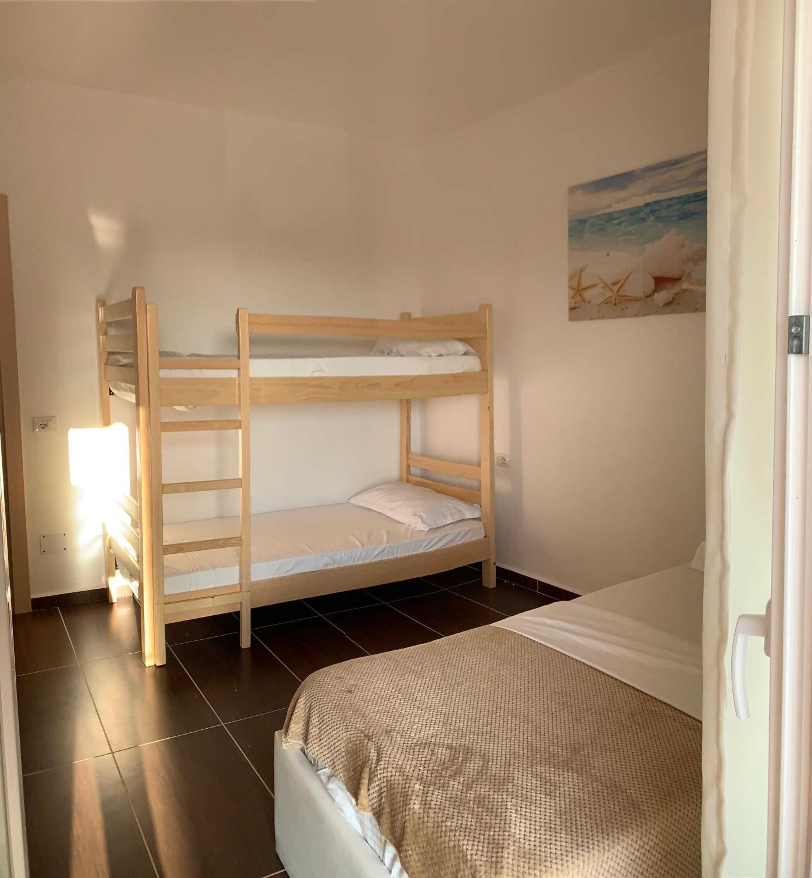 Miri fishta summer hause Q6,33