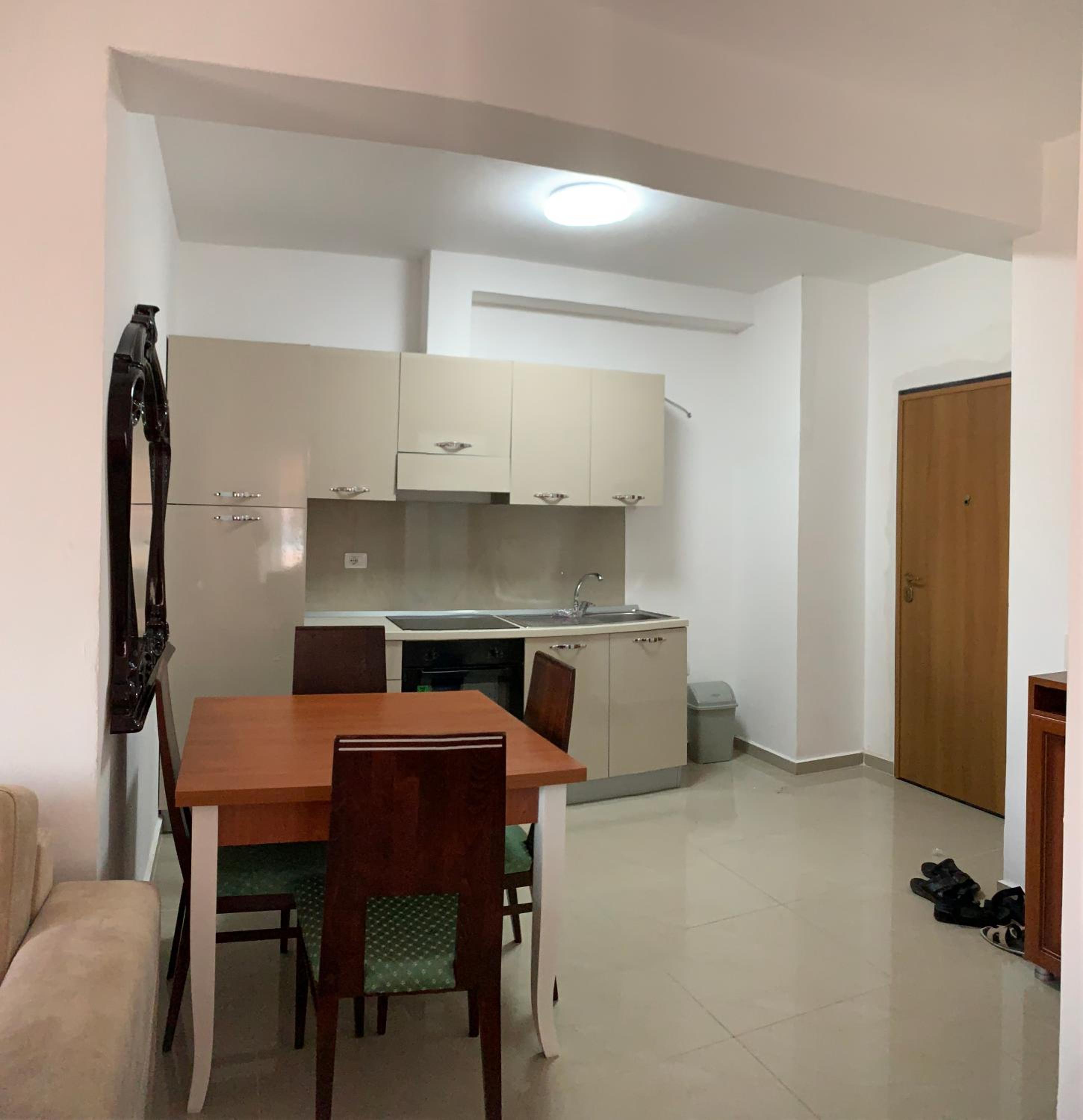 Miri fishta summer hause Q6,33