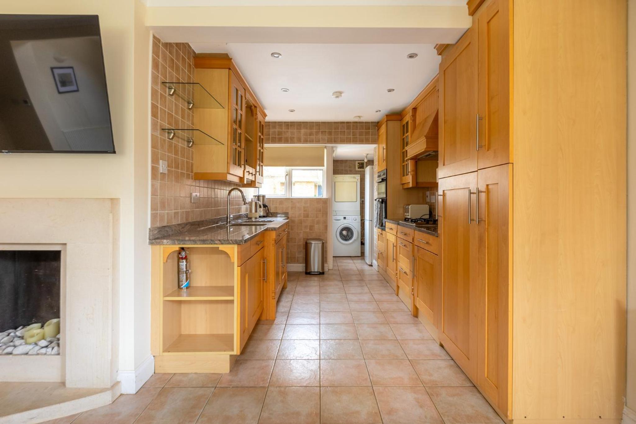 Lovely 2BR in peaceful Hampstead, NW London